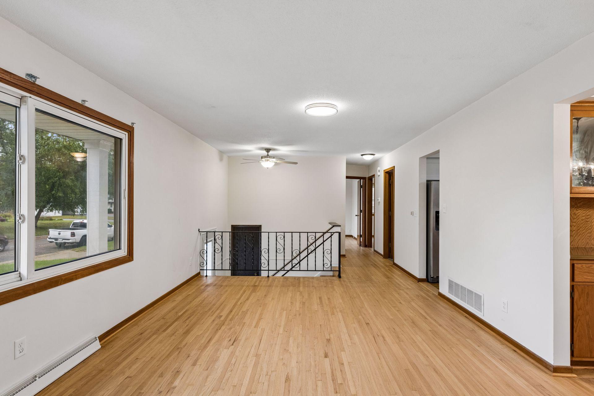 View of Residential at 1616 Sandhurst Avenue, Maplewood MN 55109, Maplewood (11 of 83) - Mike Wilen | Minnesota Team Real Estate