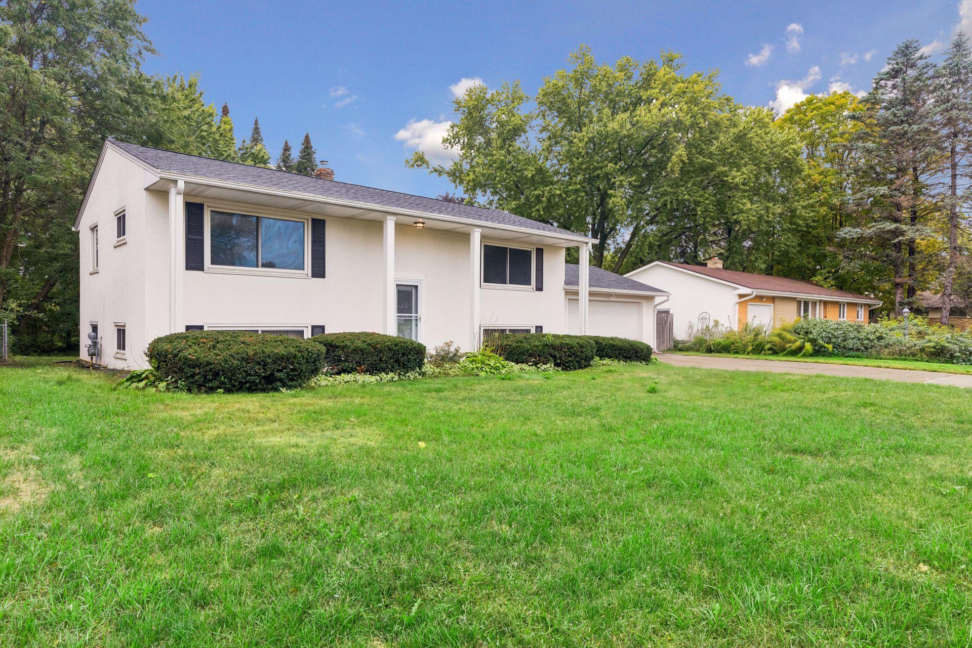 View of Residential at 1616 Sandhurst Avenue, Maplewood MN 55109, Maplewood (4 of 83) - Mike Wilen | Minnesota Team Real Estate
