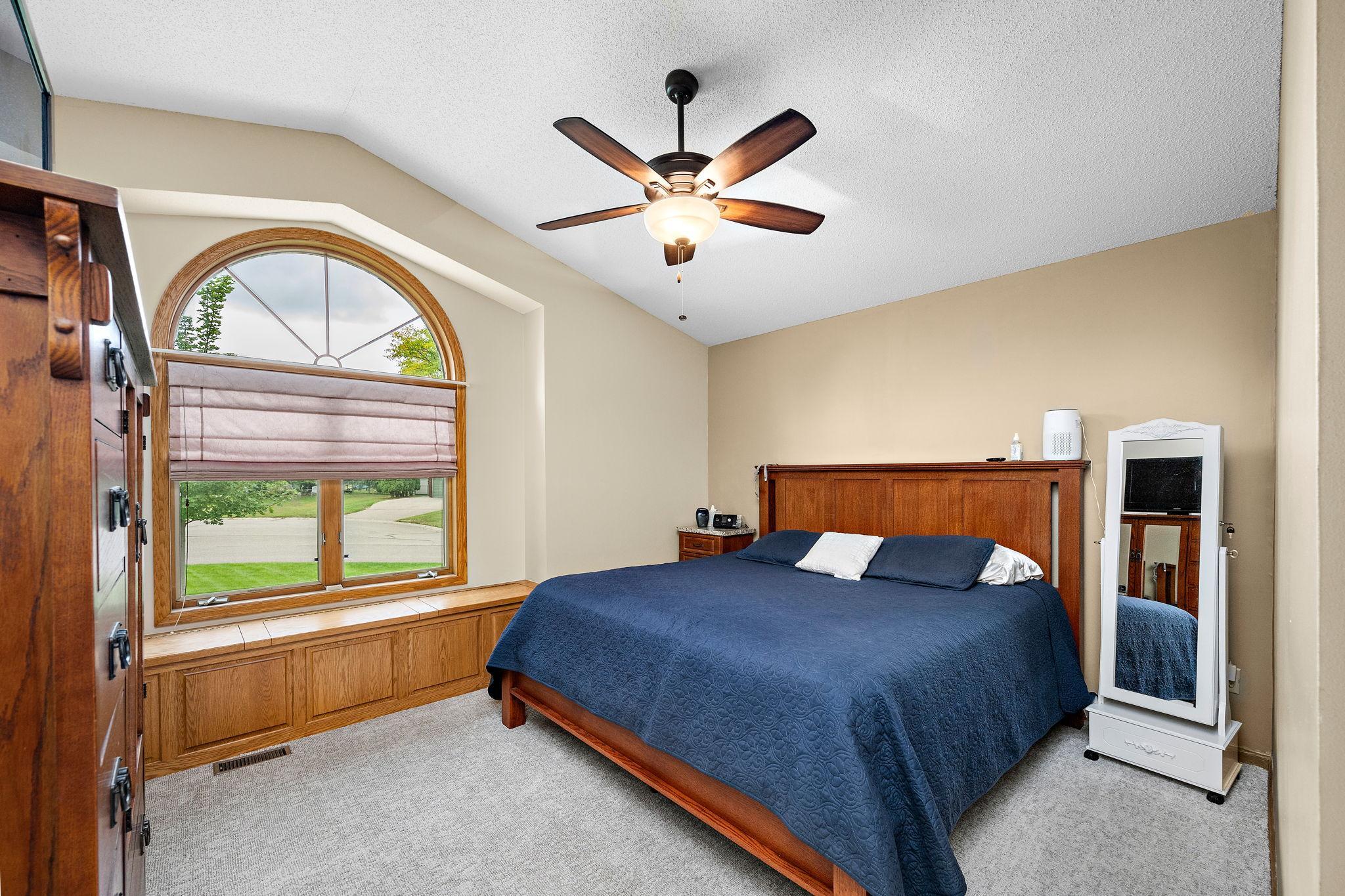 View of Residential at 16185 Inglewood Drive, Lakeville MN 55044, Lakeville (19 of 46) - Mike Wilen | Minnesota Team Real Estate