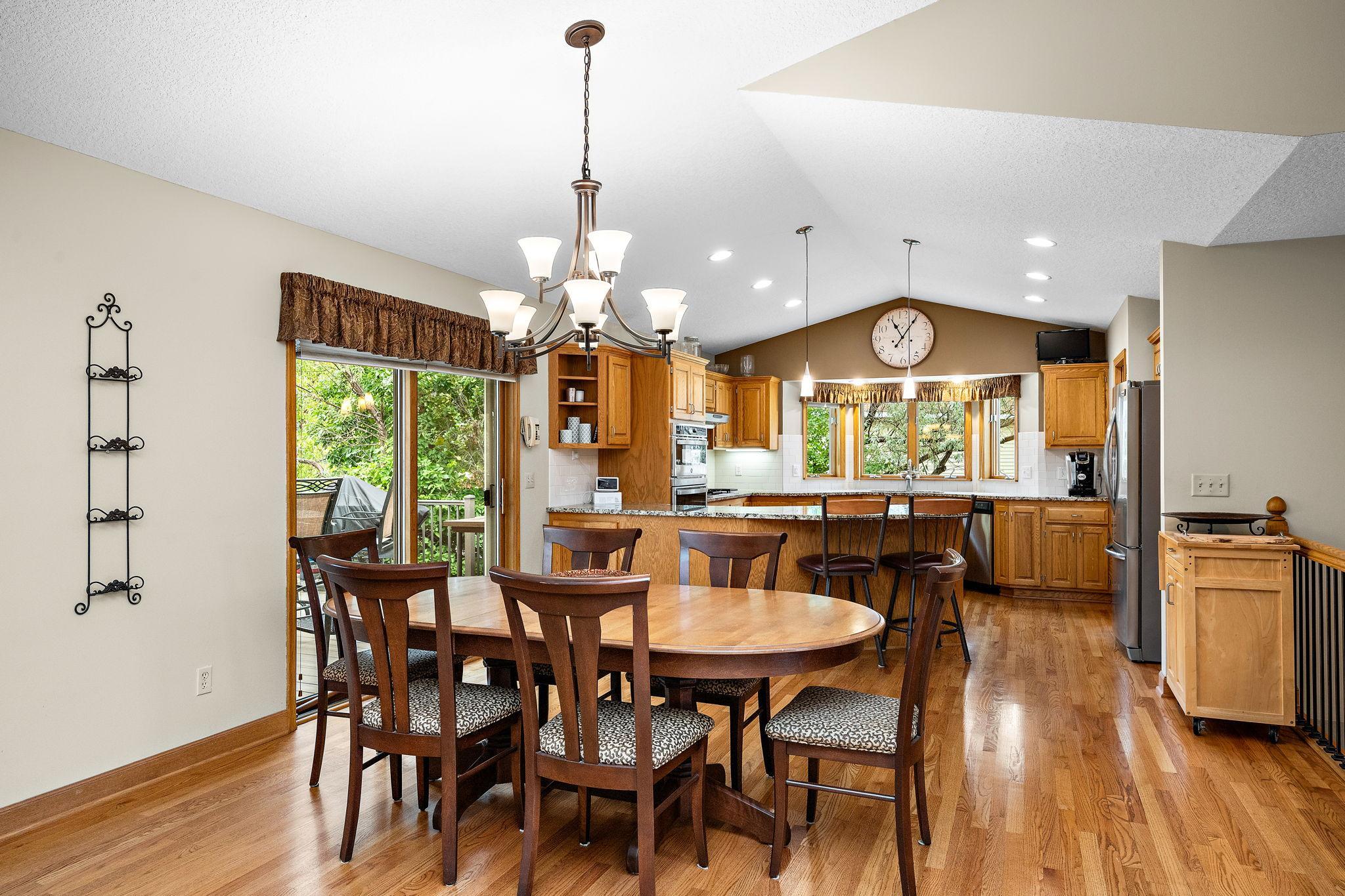 View of Residential at 16185 Inglewood Drive, Lakeville MN 55044, Lakeville (8 of 46) - Mike Wilen | Minnesota Team Real Estate