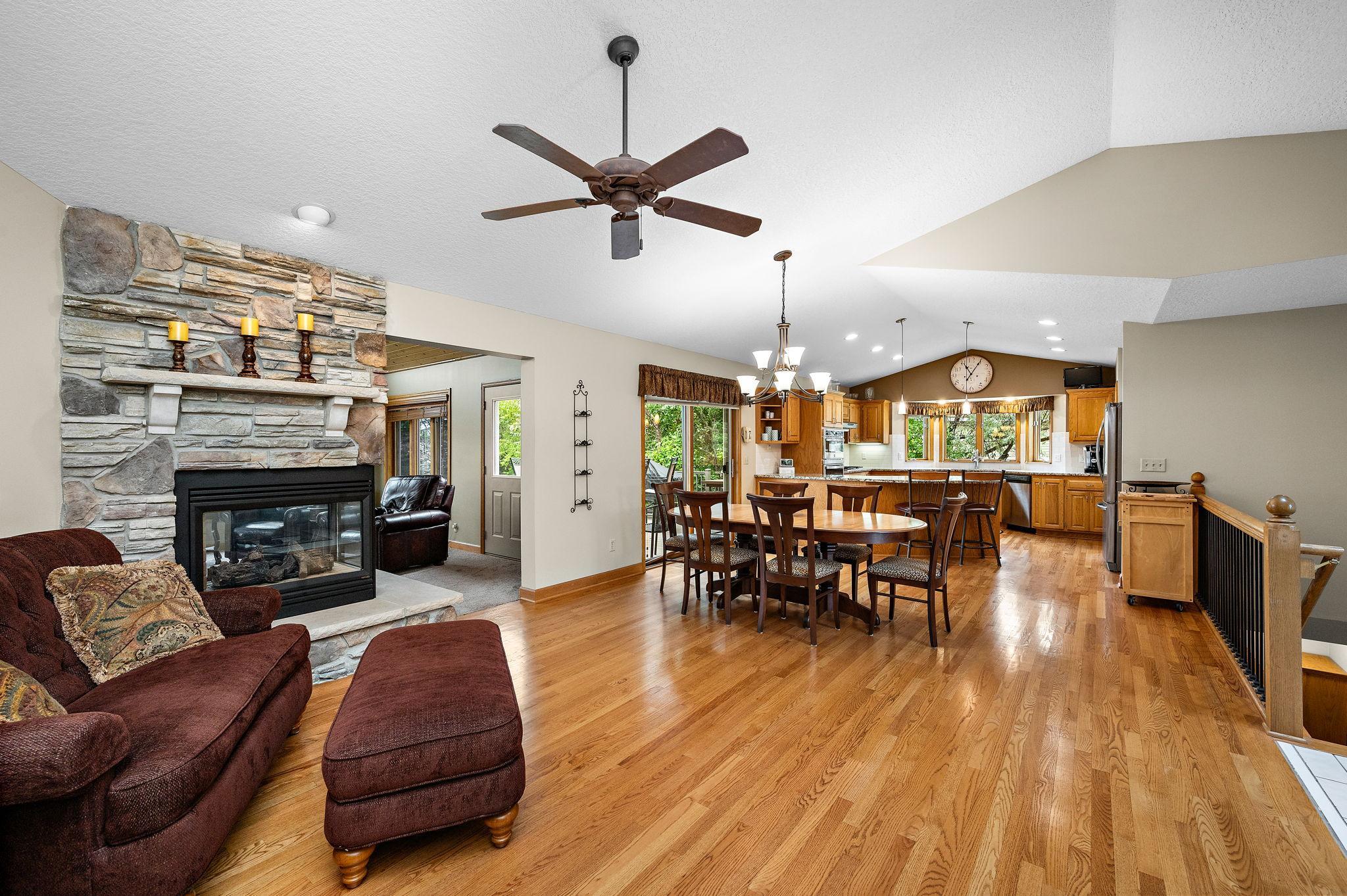 View of Residential at 16185 Inglewood Drive, Lakeville MN 55044, Lakeville (4 of 46) - Mike Wilen | Minnesota Team Real Estate