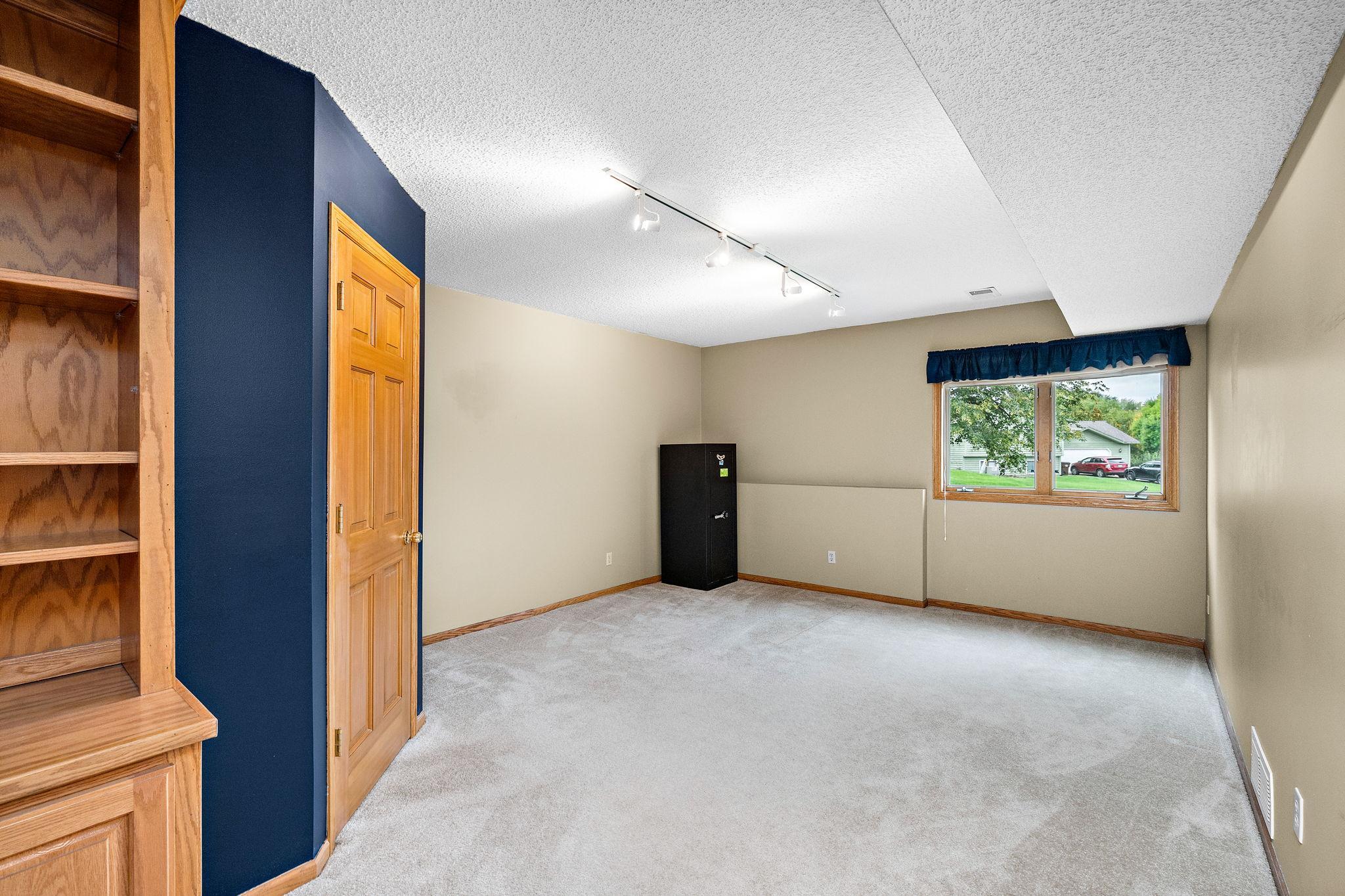 View of Residential at 16185 Inglewood Drive, Lakeville MN 55044, Lakeville (31 of 46) - Mike Wilen | Minnesota Team Real Estate