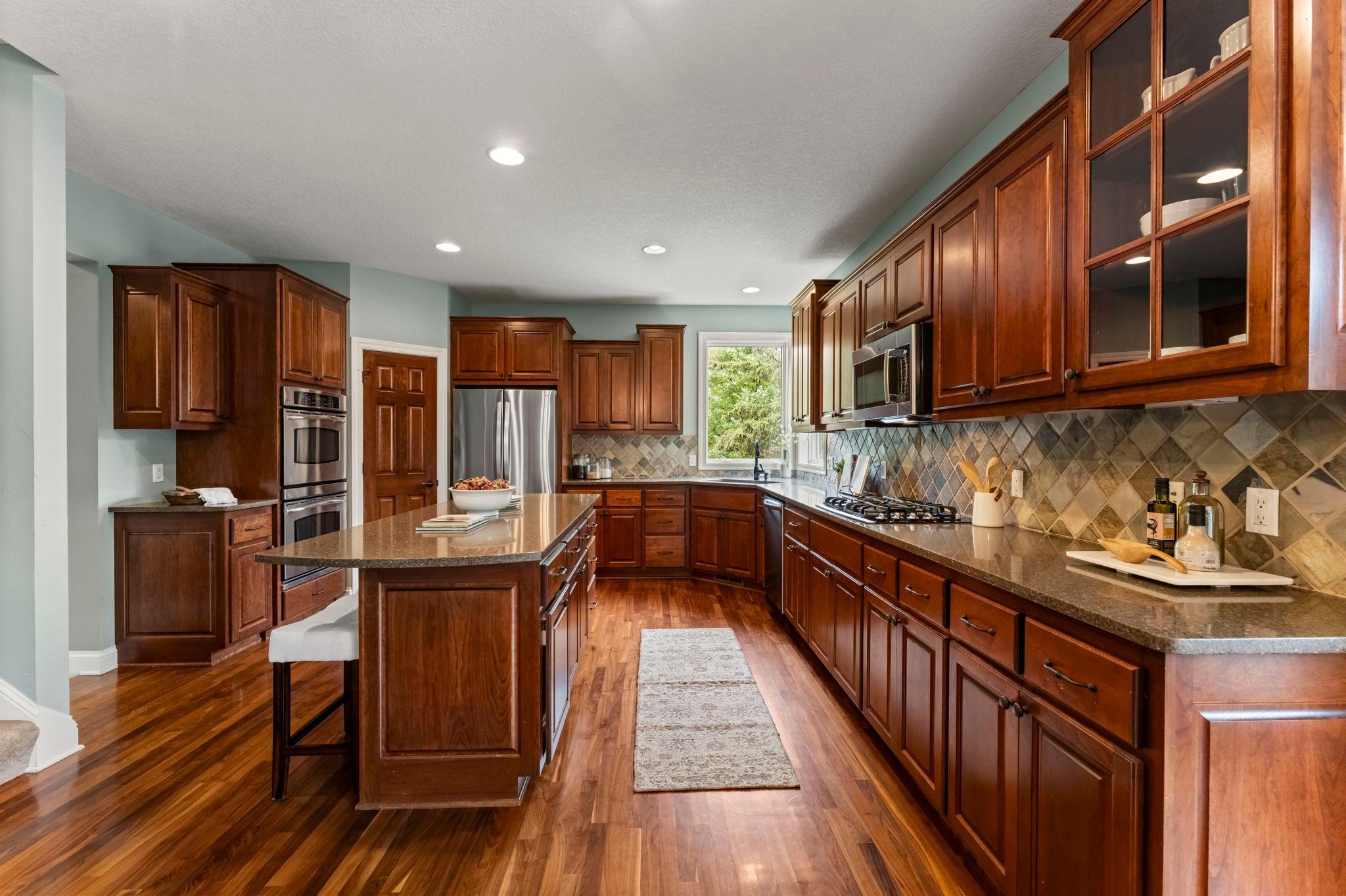 View of Residential at 21761 Pine Tree Circle, Lakeville MN 55044, Lakeville (16 of 100) - Mike Wilen | Minnesota Team Real Estate