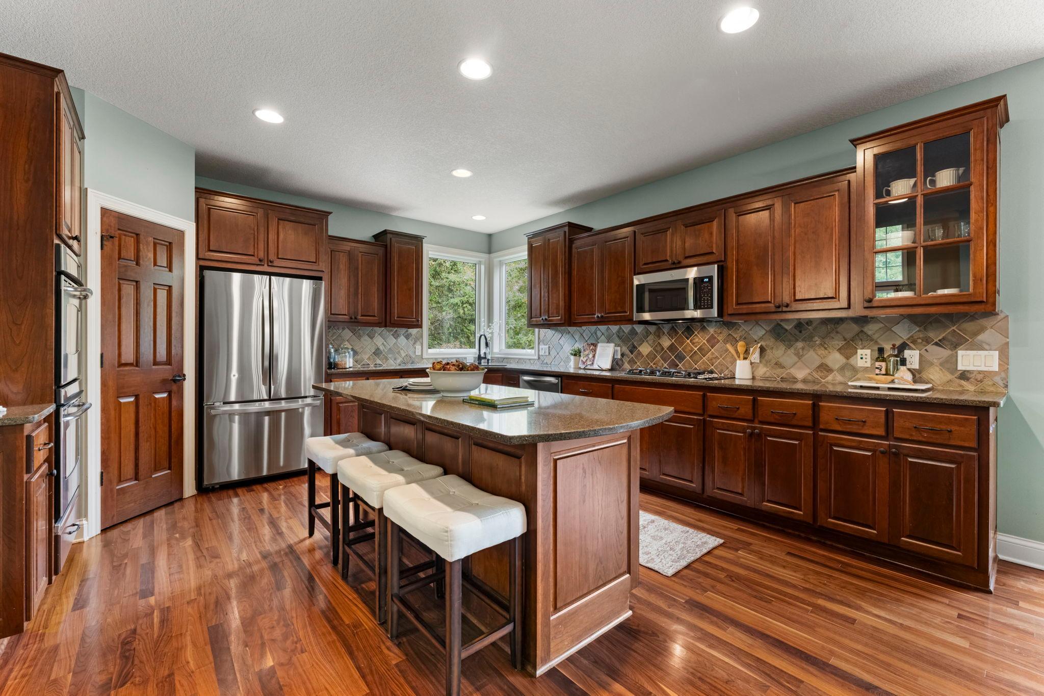 View of Residential at 21761 Pine Tree Circle, Lakeville MN 55044, Lakeville (15 of 100) - Mike Wilen | Minnesota Team Real Estate