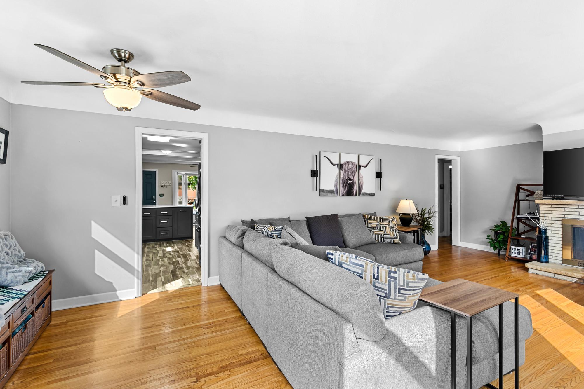 View of Residential at 6938 Stevens Avenue, Richfield MN 55423, Richfield (2 of 26) - Mike Wilen | Minnesota Team Real Estate