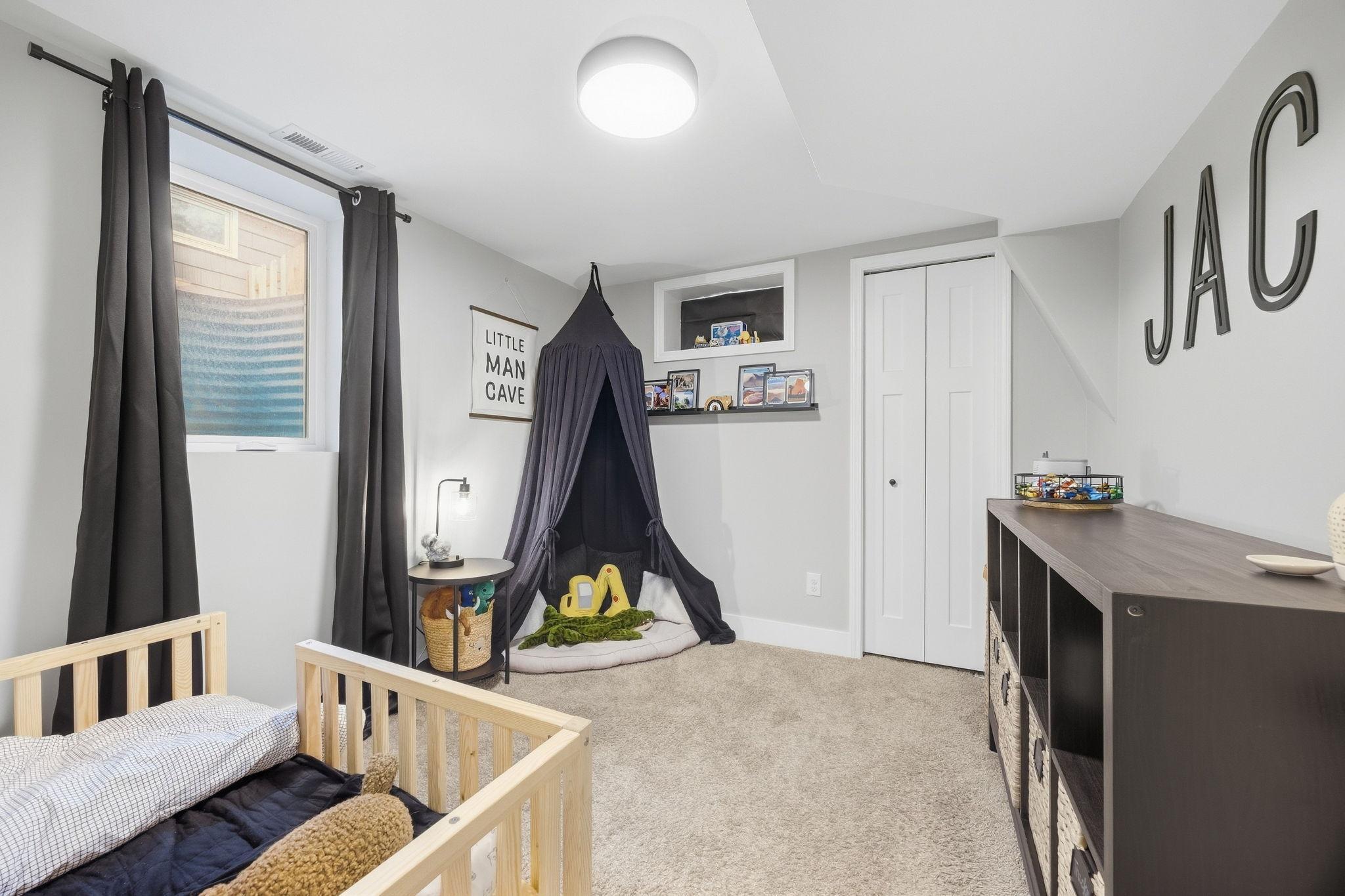View of Residential at 3055 Salem Avenue, Saint Louis Park MN 55416, Saint Louis Park (18 of 27) - Mike Wilen | Minnesota Team Real Estate