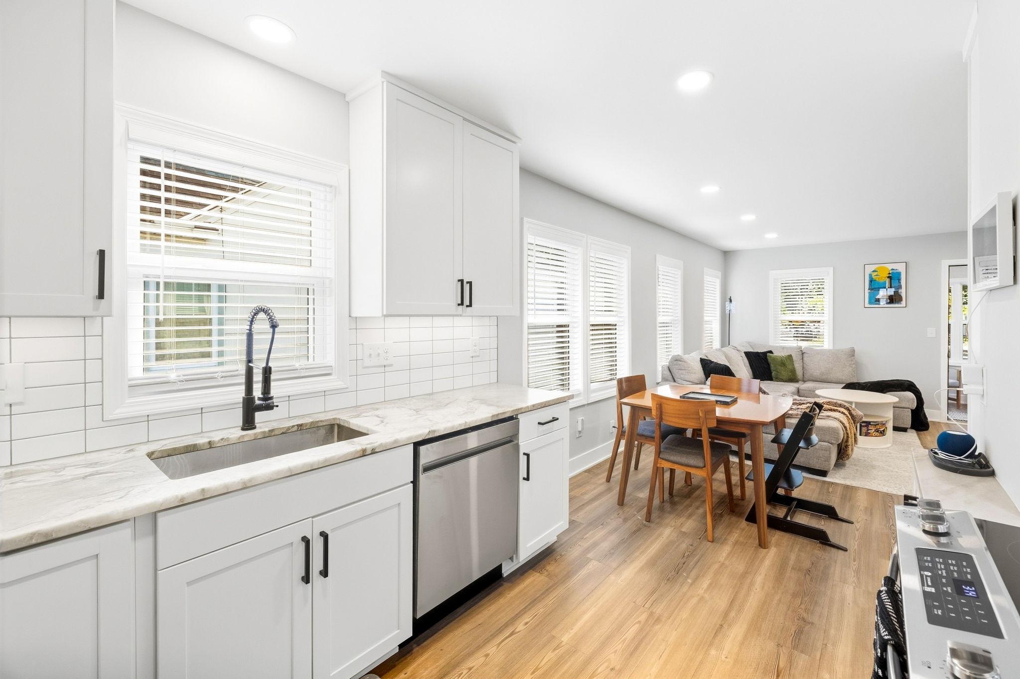 View of Residential at 3055 Salem Avenue, Saint Louis Park MN 55416, Saint Louis Park (10 of 27) - Mike Wilen | Minnesota Team Real Estate