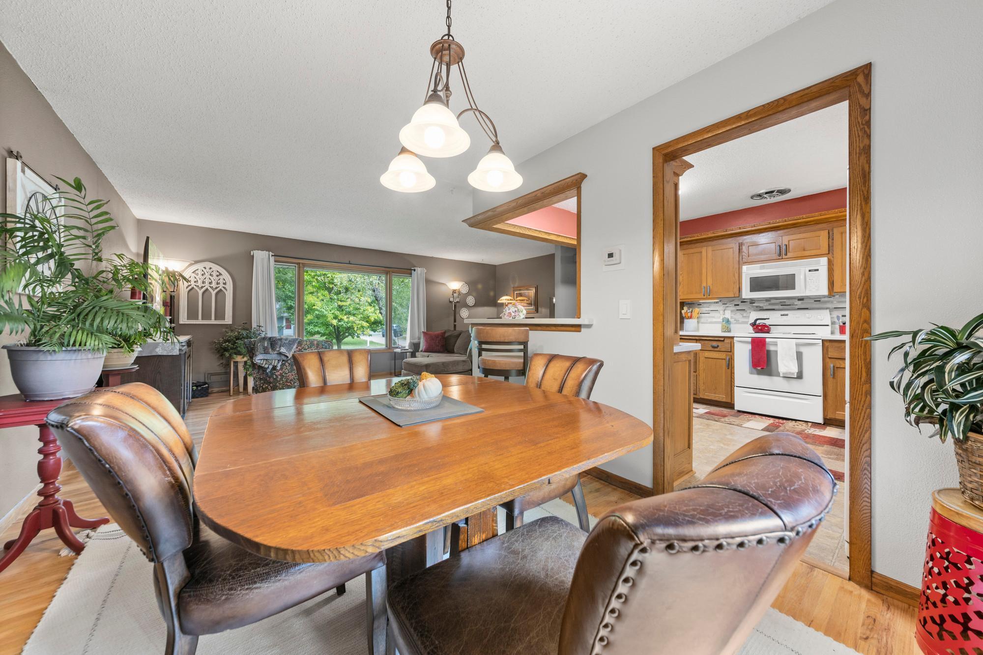 View of Residential at 228 Walnut Lane, Apple Valley MN 55124, Apple Valley (17 of 64) - Mike Wilen | Minnesota Team Real Estate