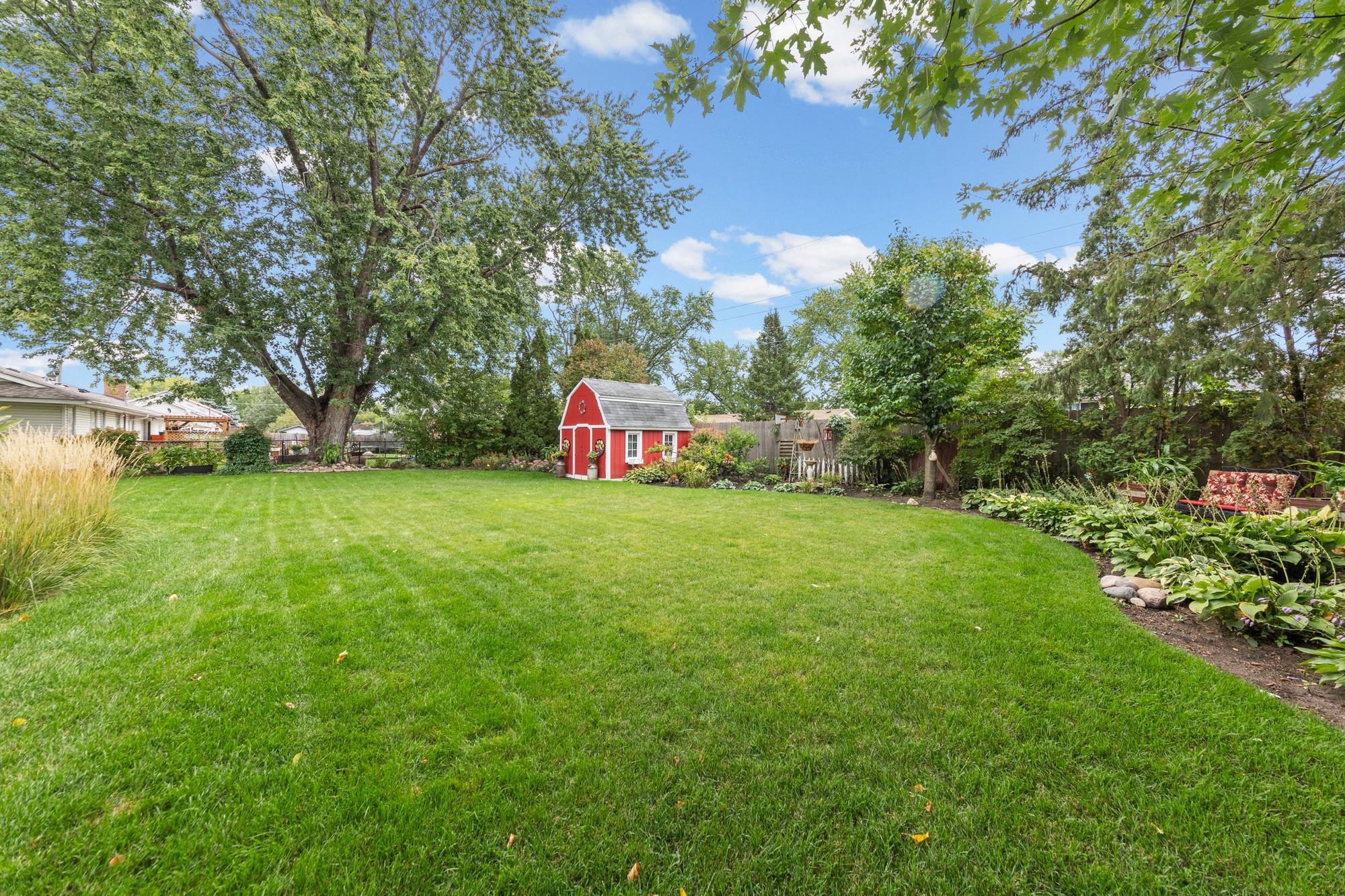 View of Residential at 228 Walnut Lane, Apple Valley MN 55124, Apple Valley (59 of 64) - Mike Wilen | Minnesota Team Real Estate