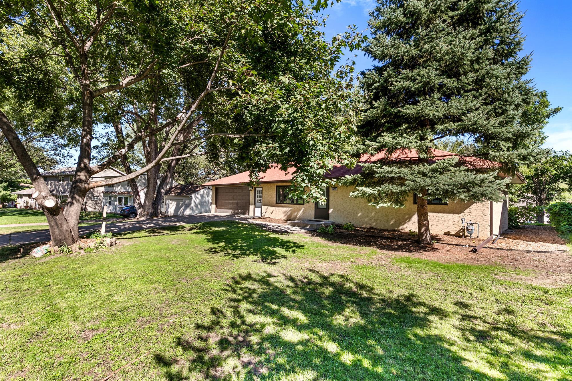 View of Residential at 2566 Beacon Street, Roseville MN 55113, Roseville (5 of 31) - Mike Wilen | Minnesota Team Real Estate