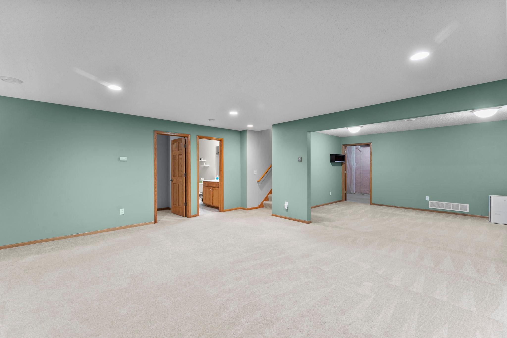 View of Residential at 13175 Aberdeen Street, Blaine MN 55449, Blaine (30 of 48) - Mike Wilen | Minnesota Team Real Estate