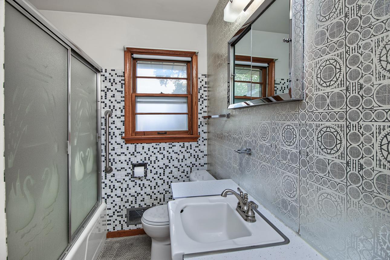 View of Residential at 830 Pedersen Street, Saint Paul MN 55119, Saint Paul (9 of 17) - Mike Wilen | Minnesota Team Real Estate