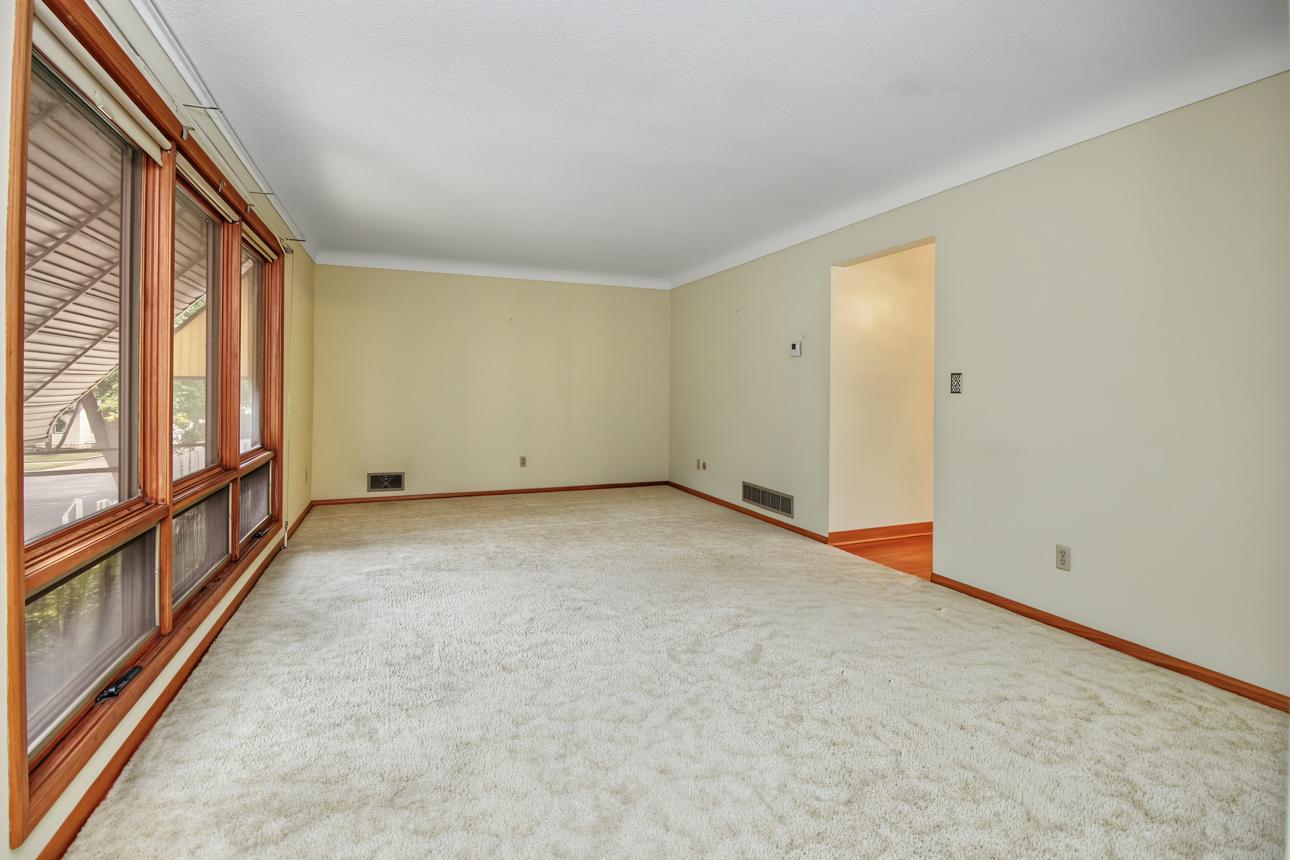 View of Residential at 830 Pedersen Street, Saint Paul MN 55119, Saint Paul (2 of 17) - Mike Wilen | Minnesota Team Real Estate