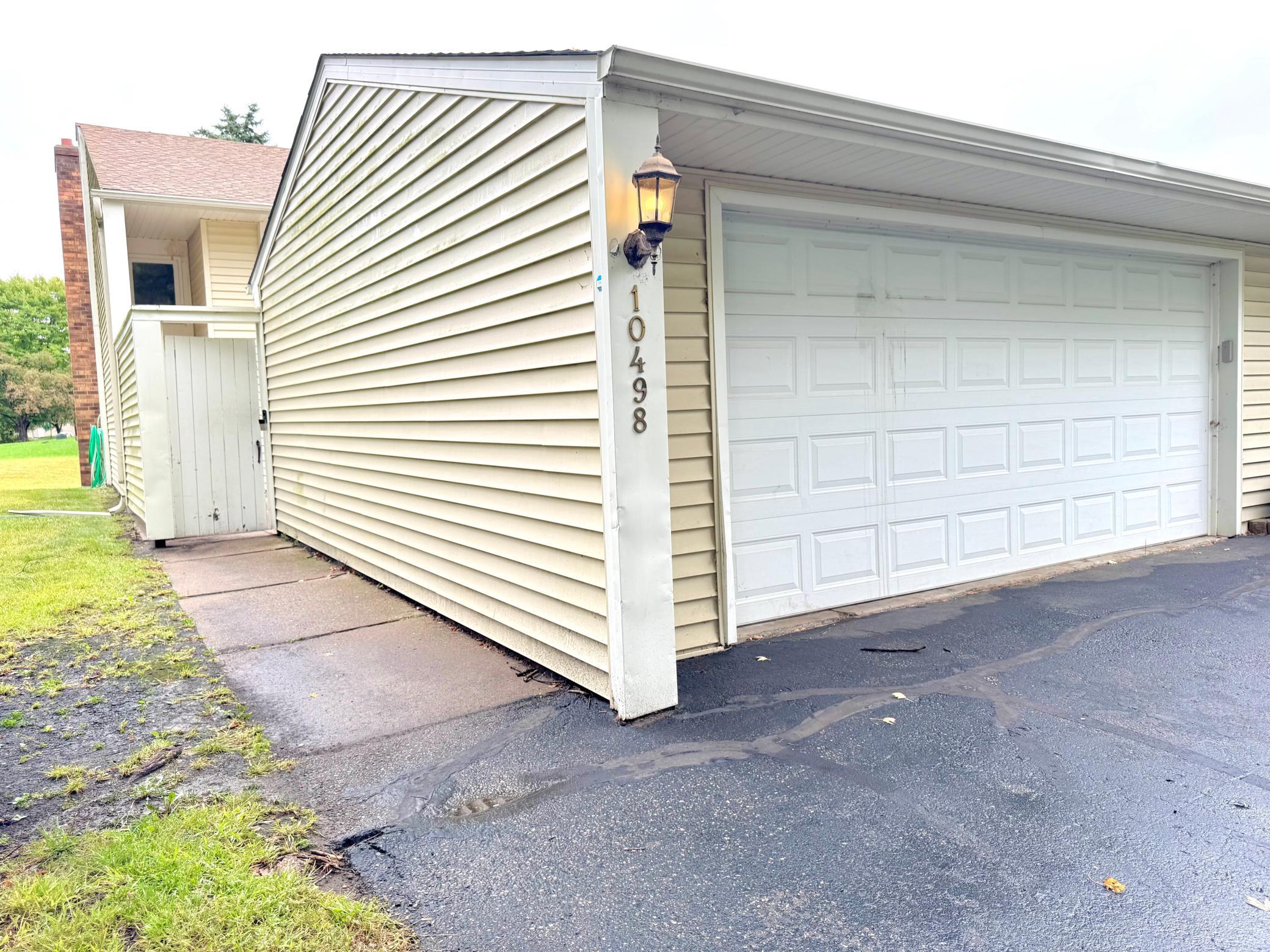 View of Residential at 10498 Yorktown Lane, Maple Grove MN 55369, Maple Grove (16 of 17) - Mike Wilen | Minnesota Team Real Estate