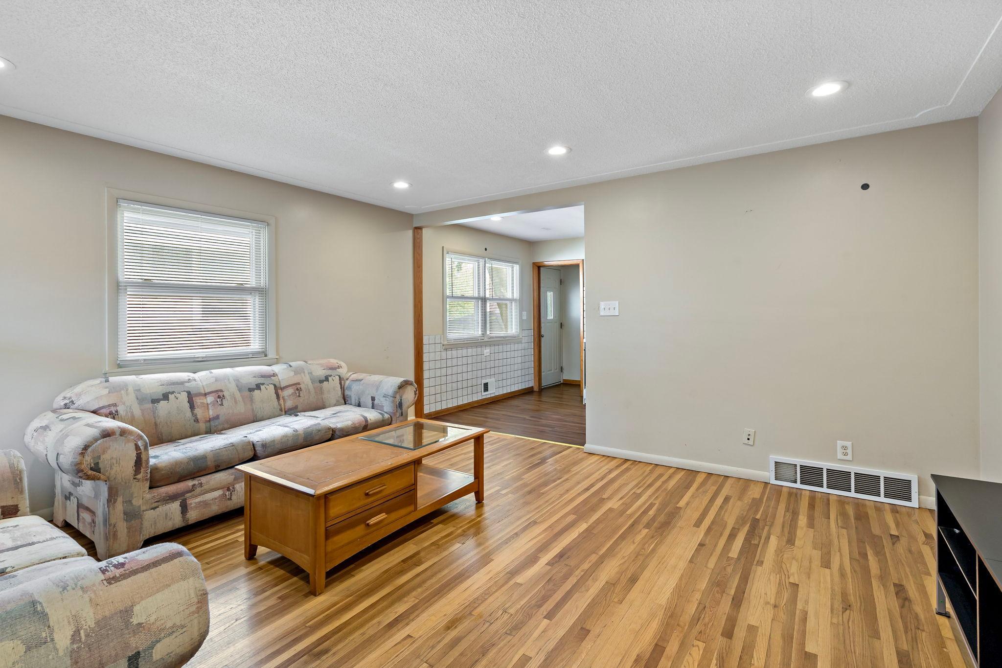 View of Residential Income at 5749 Bloomington Avenue, Minneapolis MN 55417, Minneapolis (6 of 34) - Mike Wilen | Minnesota Team Real Estate