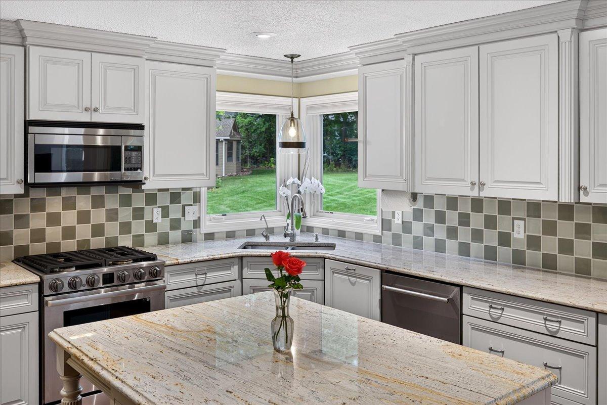 View of Residential at 2398 Hunter Drive, Chanhassen MN 55317, Chanhassen (31 of 59) - Mike Wilen | Minnesota Team Real Estate