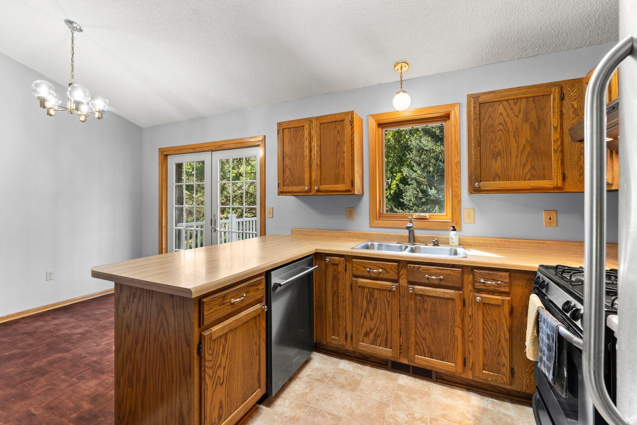 View of Residential at 2824 Mckinley Drive, Woodbury MN 55125, Woodbury (15 of 48) - Mike Wilen | Minnesota Team Real Estate