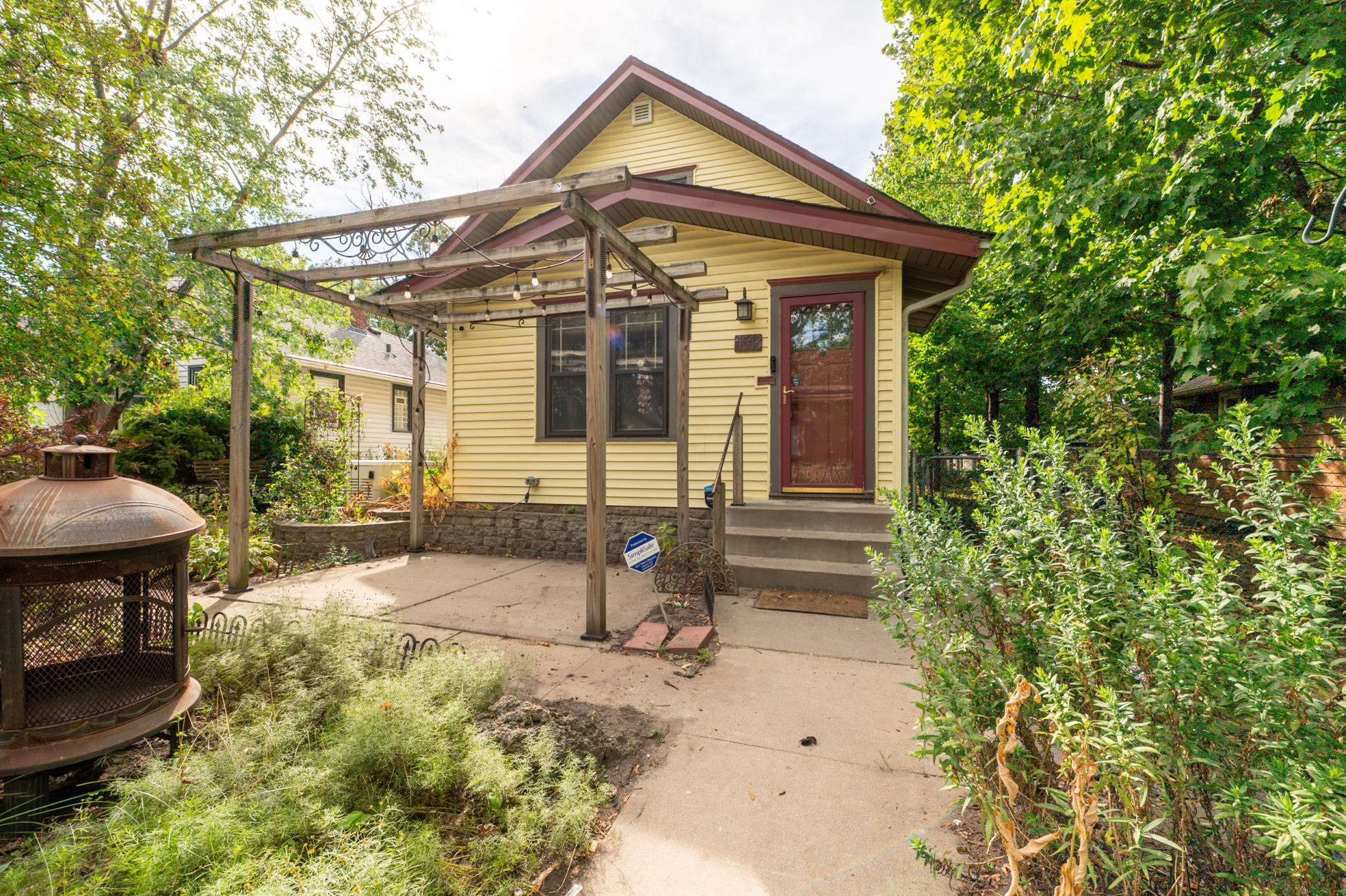 View of Single Family at 4543 Oliver Avenue, Minneapolis - Mike Wilen | Minnesota Team Real Estate