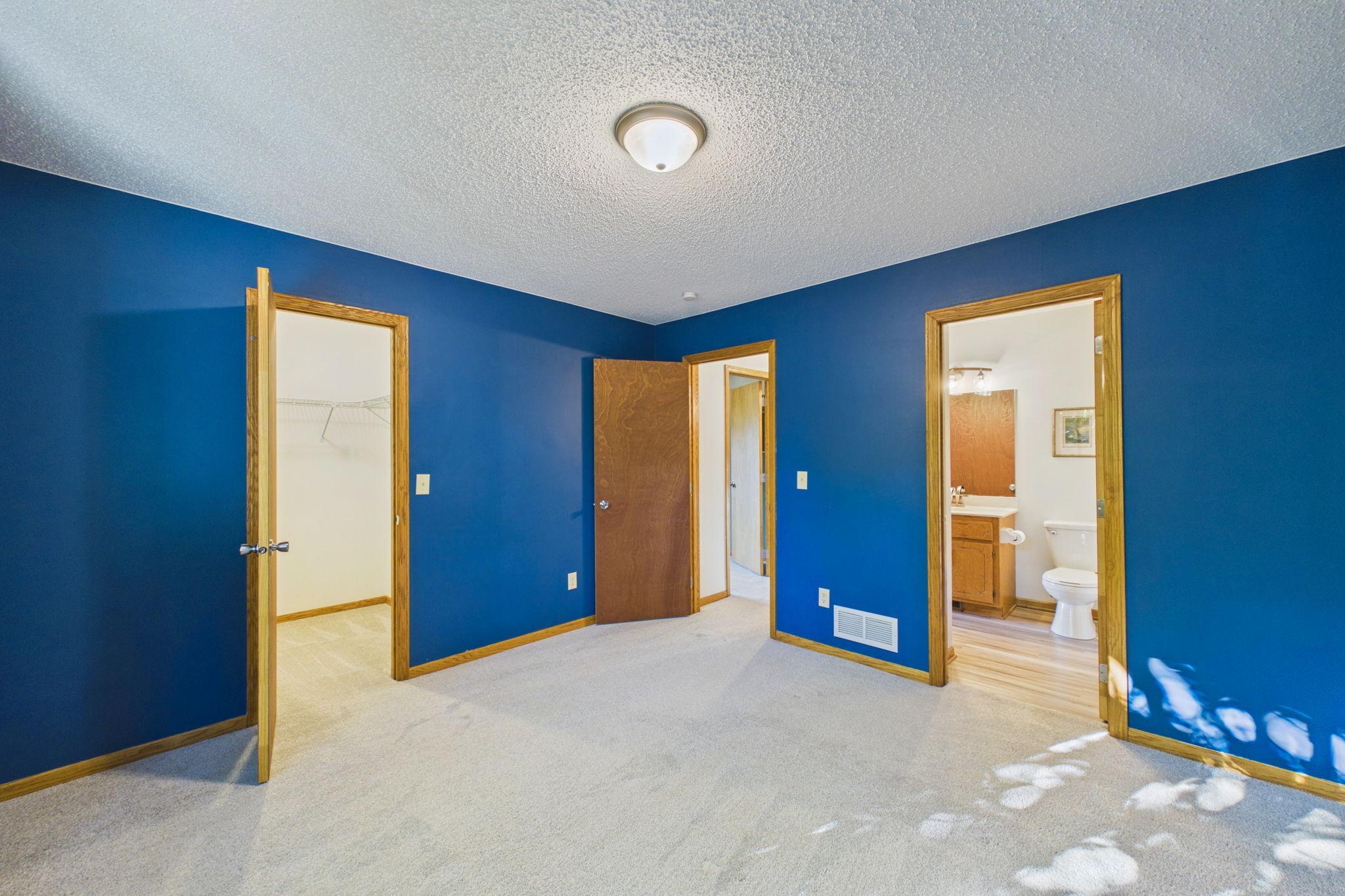 View of Residential at 7081 Upper 36th Street, Oakdale MN 55128, Oakdale (15 of 36) - Mike Wilen | Minnesota Team Real Estate