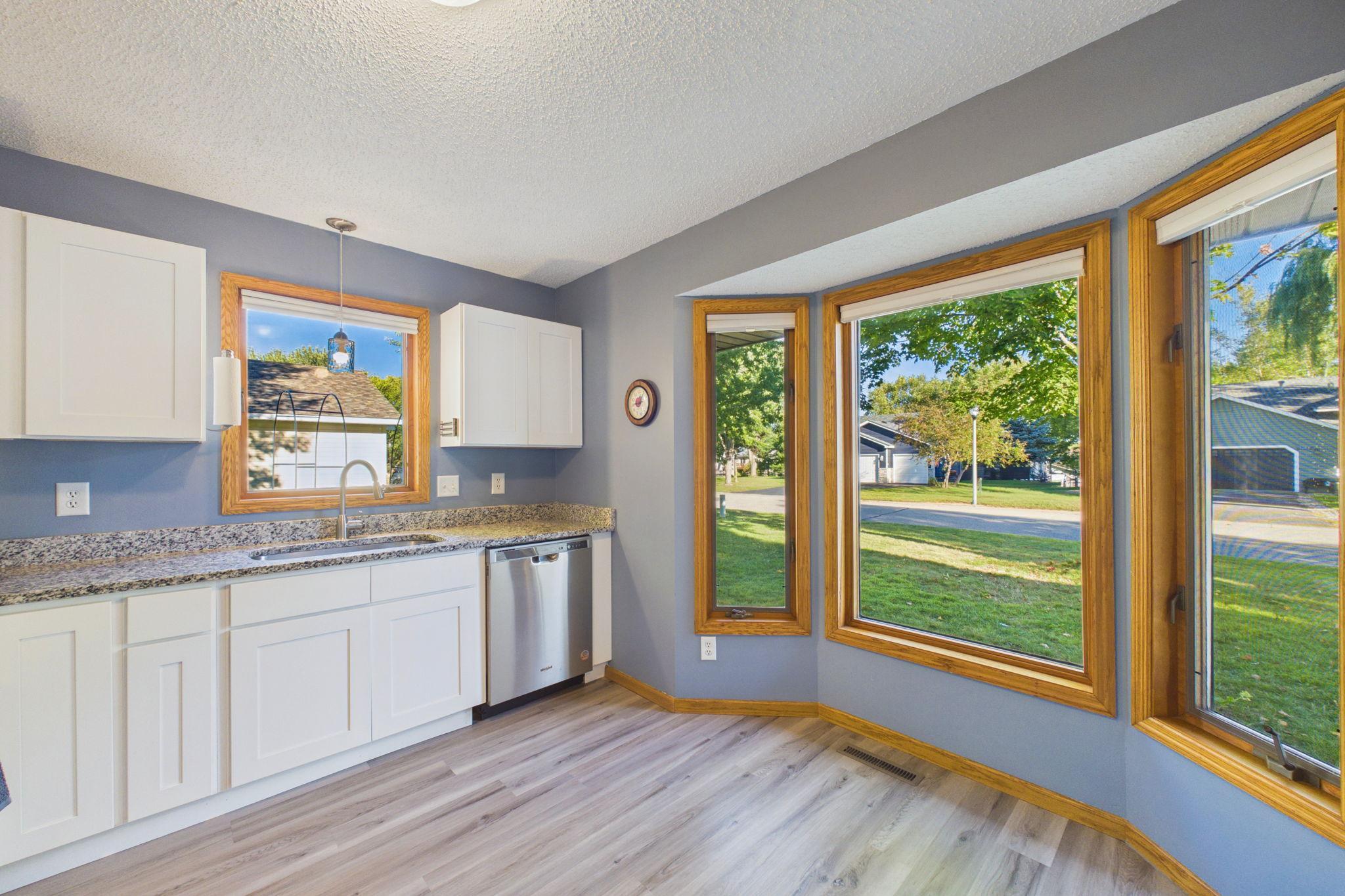 View of Residential at 7081 Upper 36th Street, Oakdale MN 55128, Oakdale (6 of 36) - Mike Wilen | Minnesota Team Real Estate