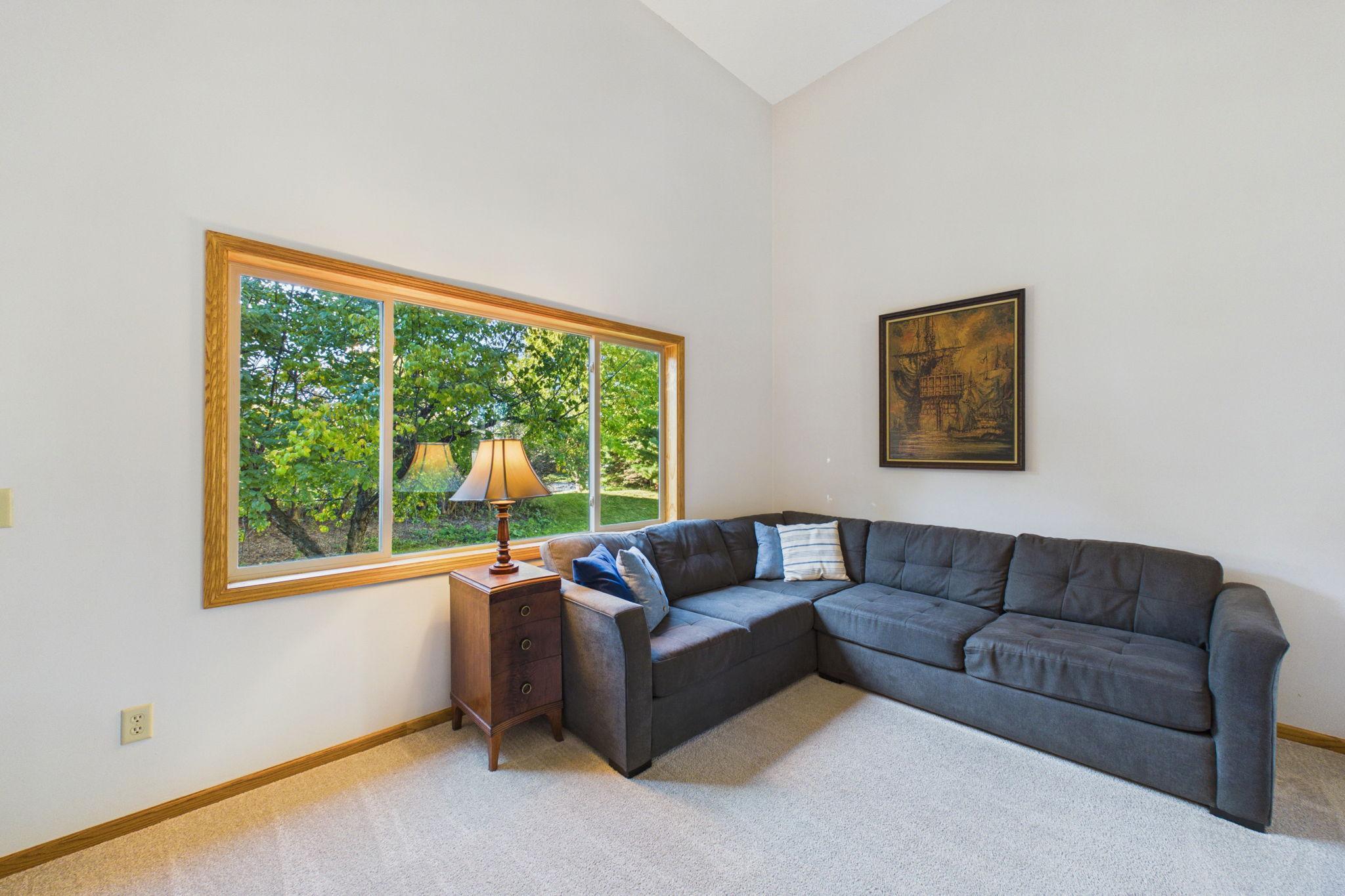 View of Residential at 7081 Upper 36th Street, Oakdale MN 55128, Oakdale (11 of 36) - Mike Wilen | Minnesota Team Real Estate
