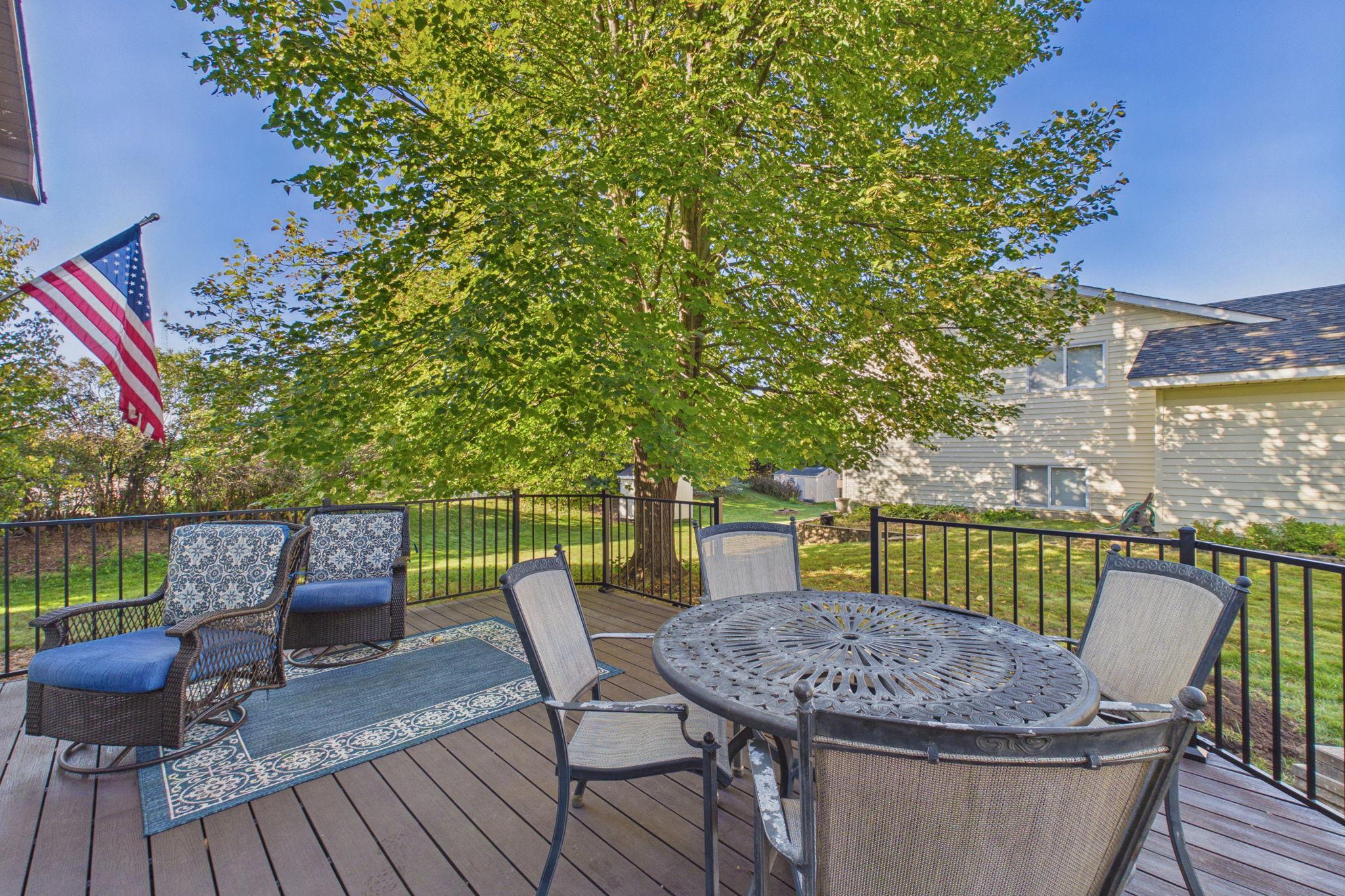 View of Residential at 7081 Upper 36th Street, Oakdale MN 55128, Oakdale (27 of 36) - Mike Wilen | Minnesota Team Real Estate