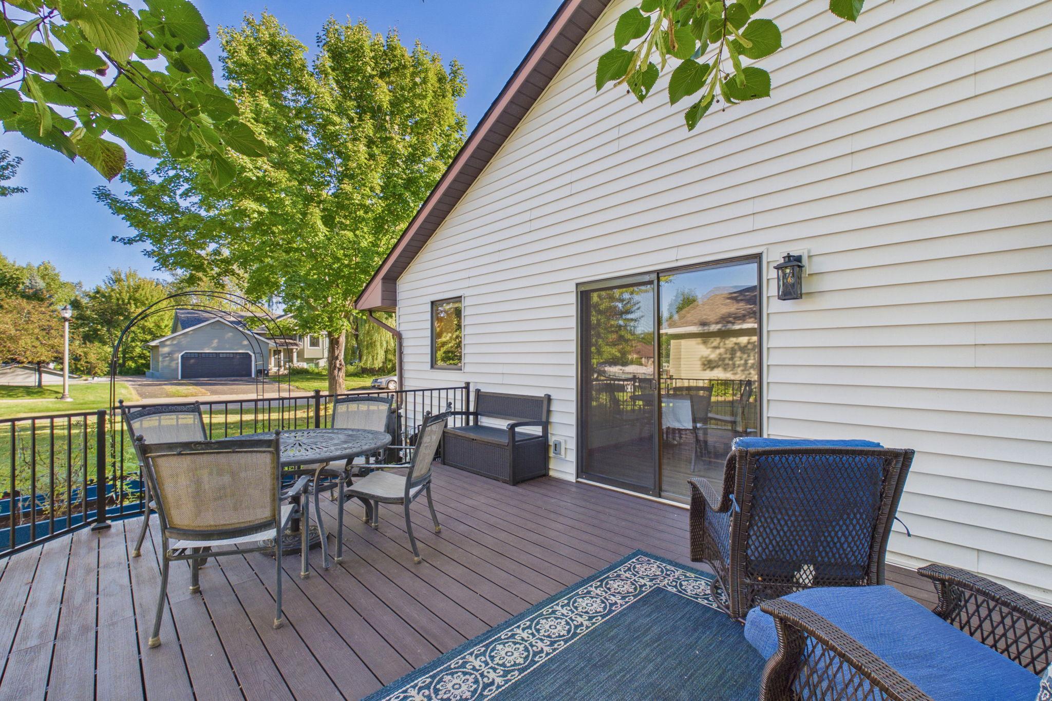 View of Residential at 7081 Upper 36th Street, Oakdale MN 55128, Oakdale (28 of 36) - Mike Wilen | Minnesota Team Real Estate