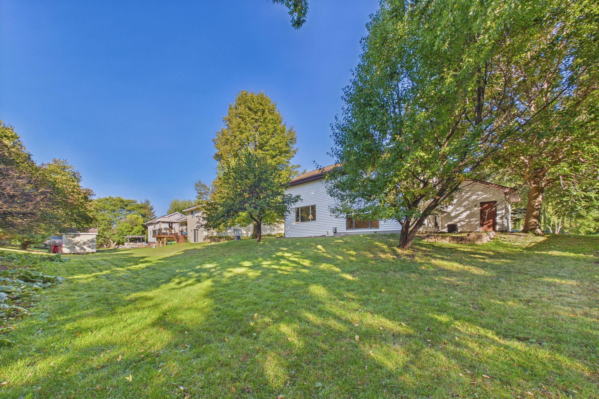 View of Residential at 7081 Upper 36th Street, Oakdale MN 55128, Oakdale (30 of 36) - Mike Wilen | Minnesota Team Real Estate