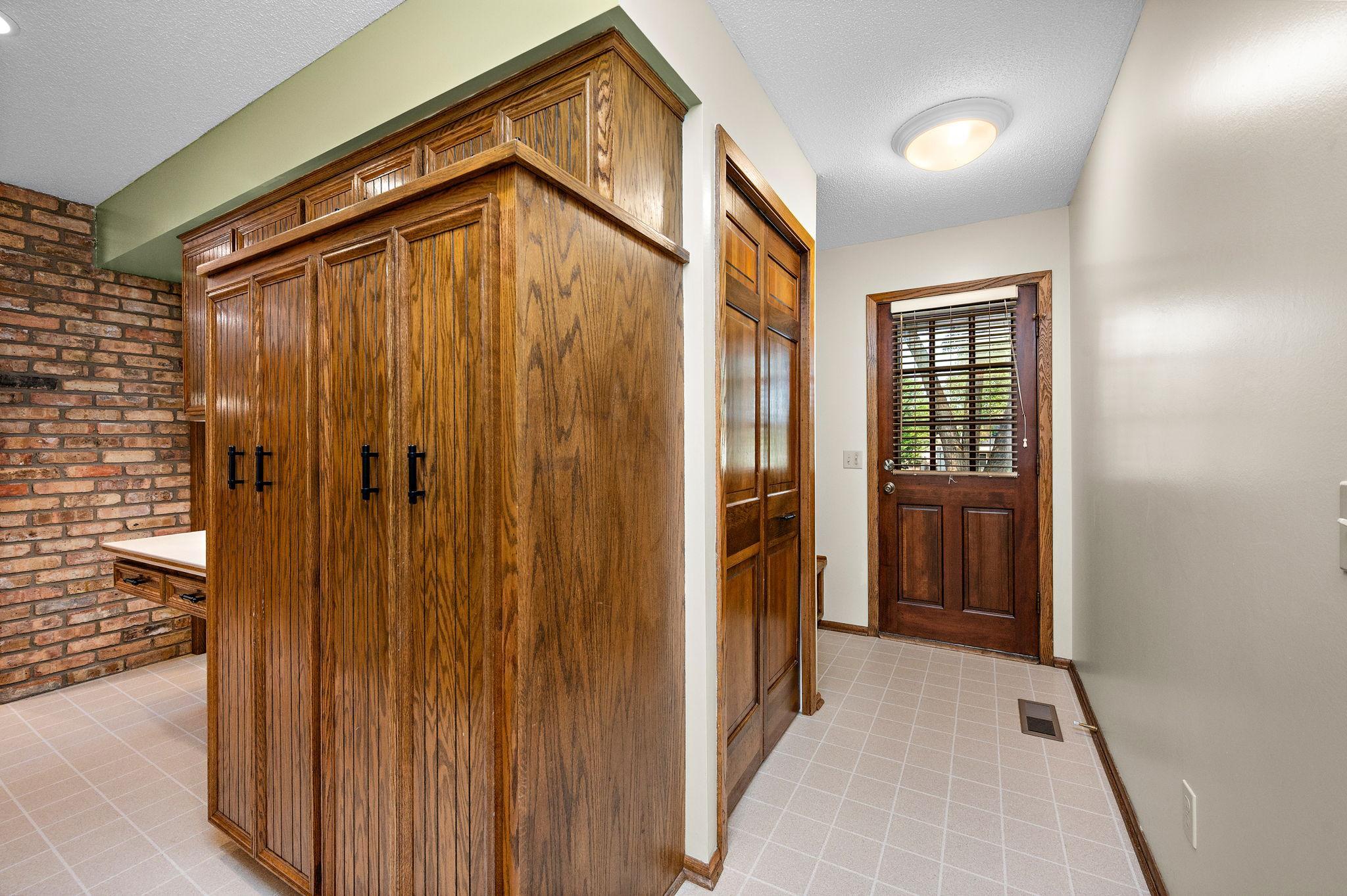View of Residential at 12050 48th Avenue, Plymouth MN 55442, Plymouth (14 of 61) - Mike Wilen | Minnesota Team Real Estate