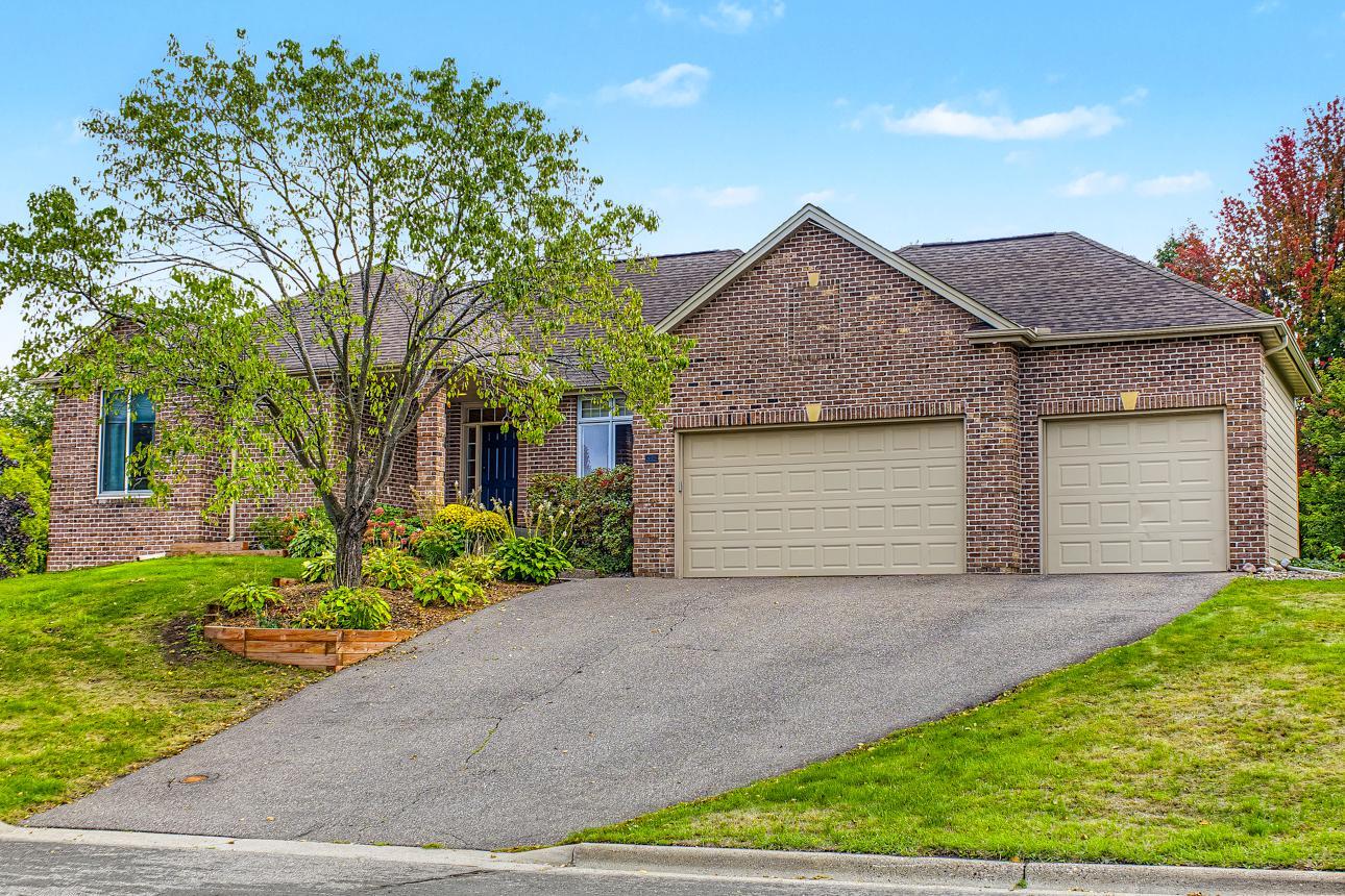 View of Single Family at 818 Park Place Drive, Mendota Heights - Mike Wilen | Minnesota Team Real Estate