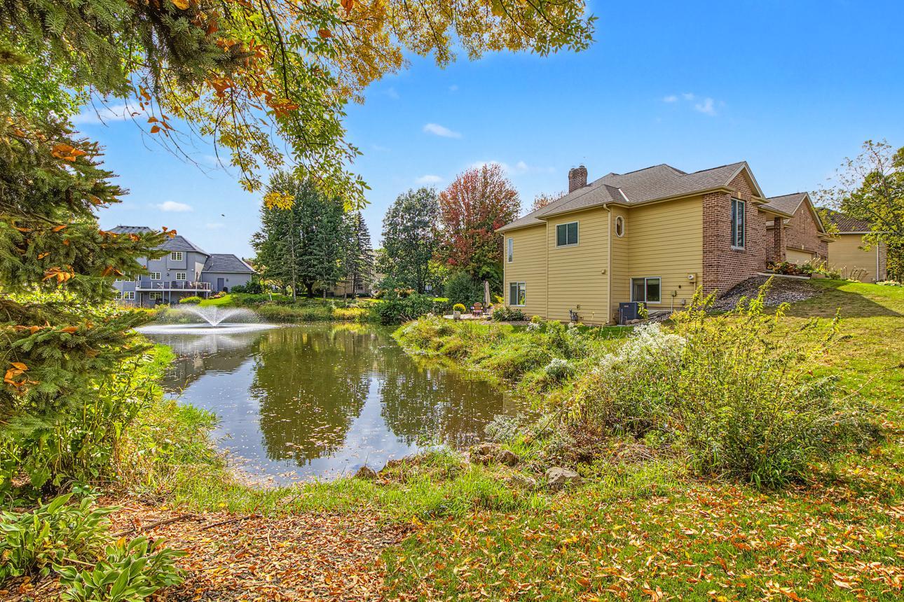 View of Residential at 818 Park Place Drive, Mendota Heights MN 55118, Mendota Heights (42 of 44) - Mike Wilen | Minnesota Team Real Estate