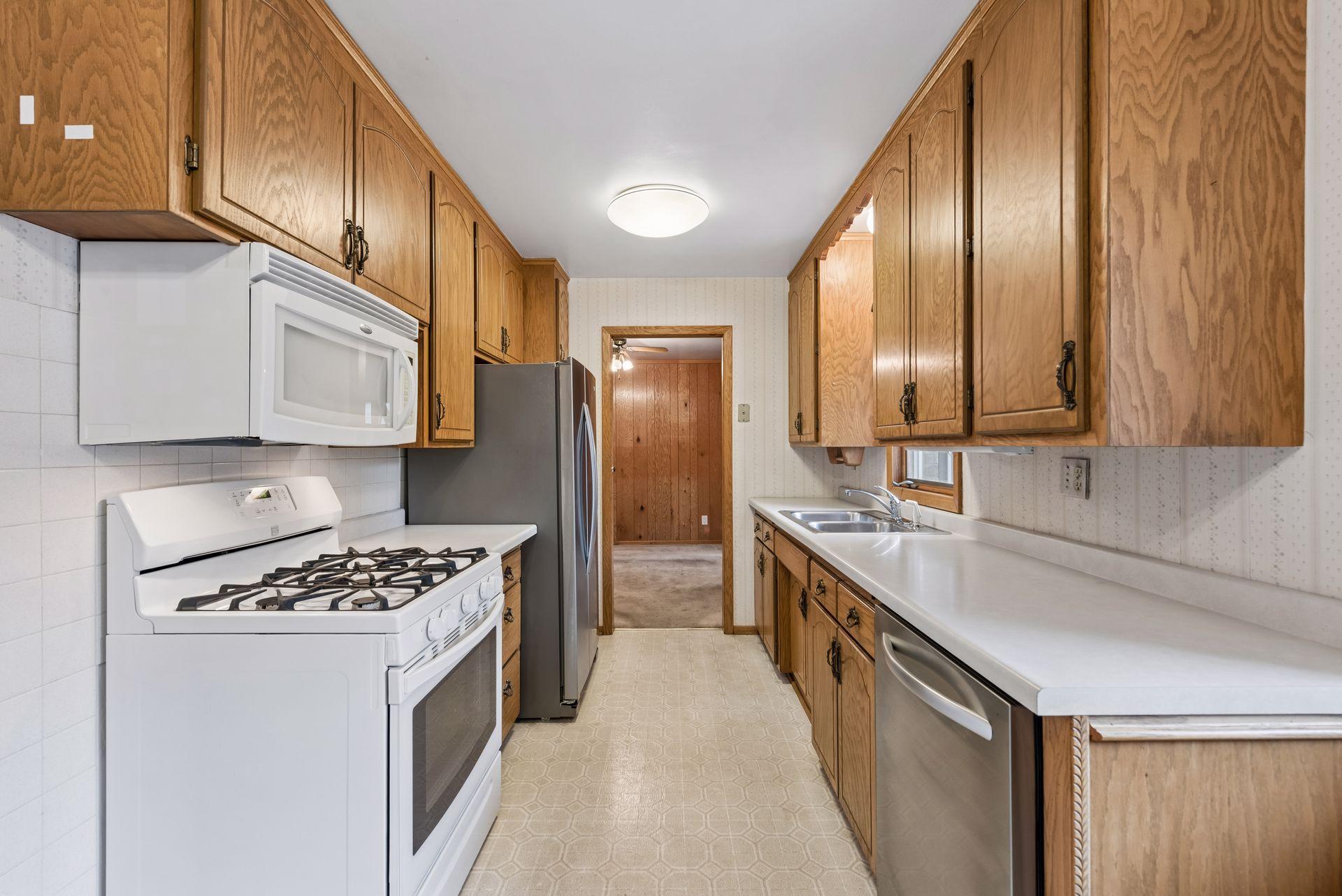 View of Residential at 8367 Greene Avenue, Cottage Grove MN 55016, Cottage Grove (13 of 41) - Mike Wilen | Minnesota Team Real Estate