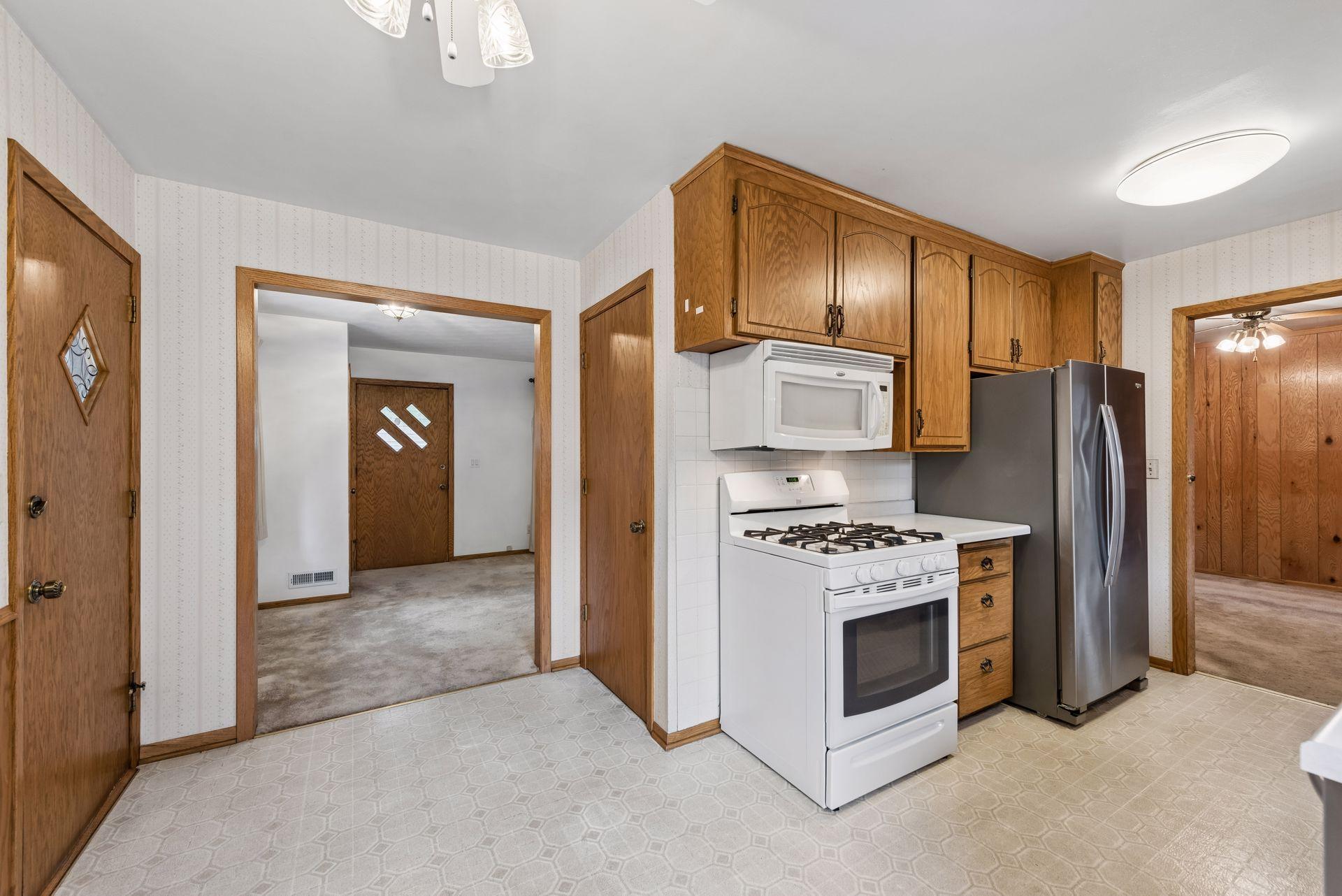 View of Residential at 8367 Greene Avenue, Cottage Grove MN 55016, Cottage Grove (12 of 41) - Mike Wilen | Minnesota Team Real Estate