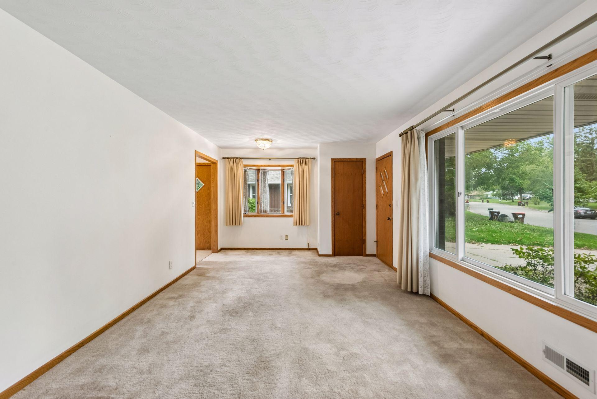 View of Residential at 8367 Greene Avenue, Cottage Grove MN 55016, Cottage Grove (9 of 41) - Mike Wilen | Minnesota Team Real Estate