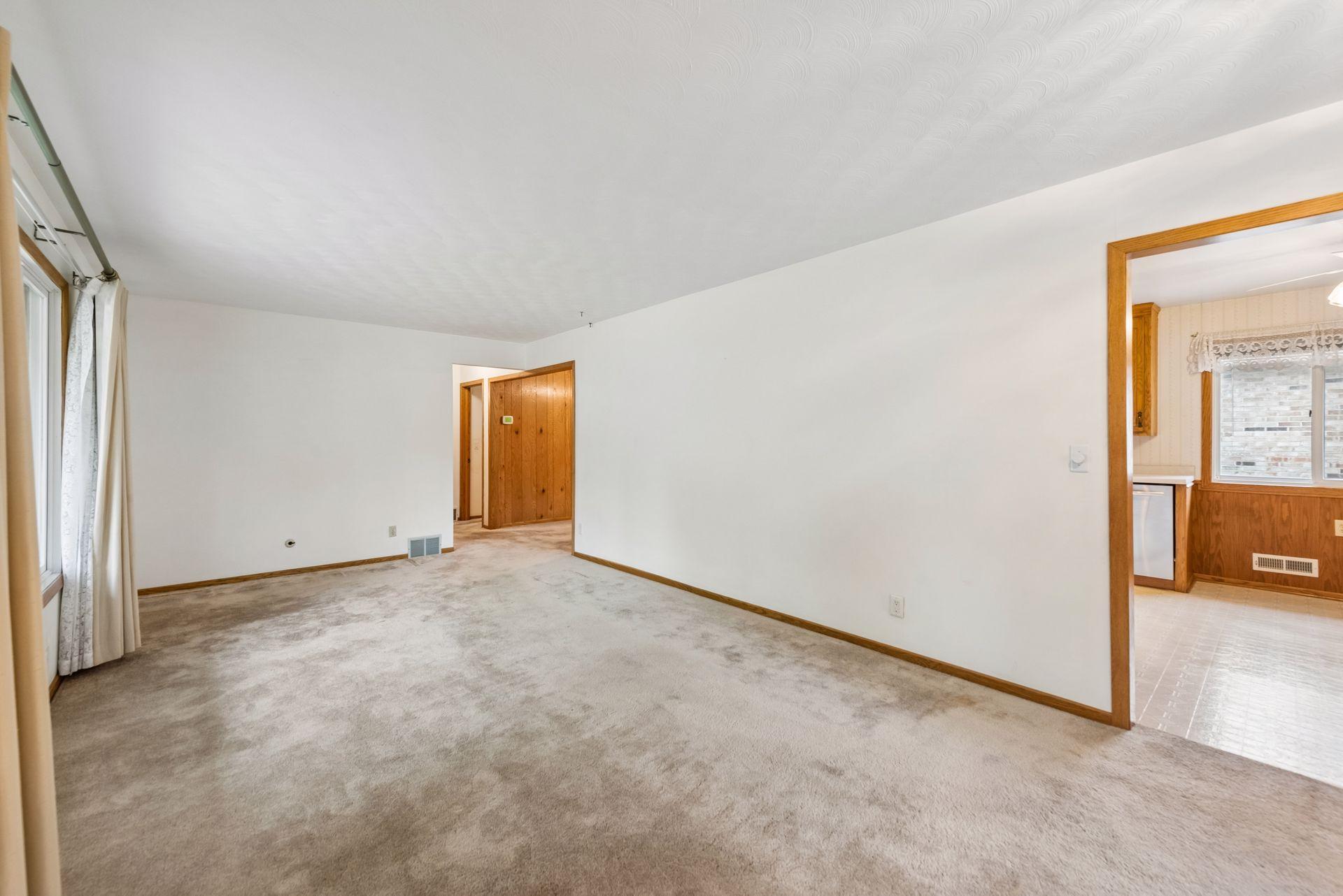 View of Residential at 8367 Greene Avenue, Cottage Grove MN 55016, Cottage Grove (7 of 41) - Mike Wilen | Minnesota Team Real Estate