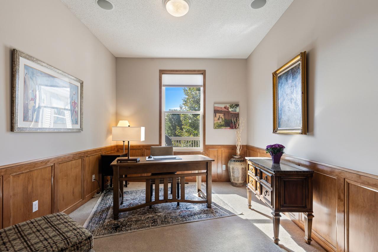 View of Residential at 18711 Farmstead Circle, Eden Prairie MN 55347, Eden Prairie (20 of 45) - Mike Wilen | Minnesota Team Real Estate