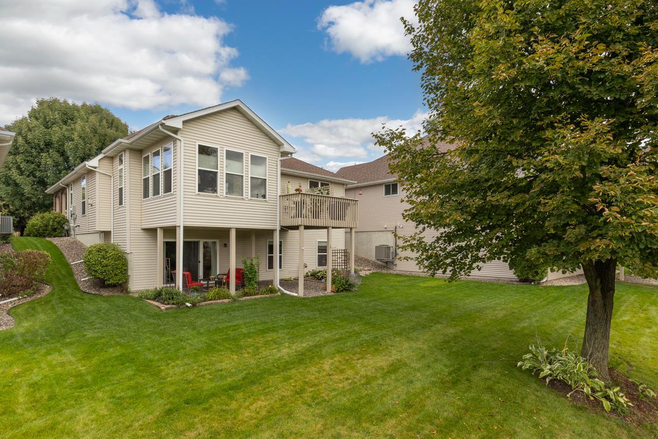 View of Residential at 18711 Farmstead Circle, Eden Prairie MN 55347, Eden Prairie (43 of 45) - Mike Wilen | Minnesota Team Real Estate