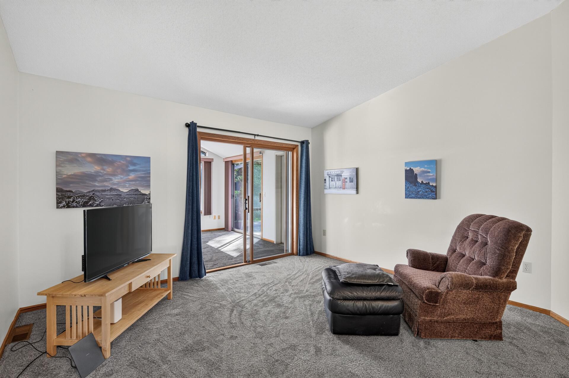 View of Residential at 8709 Norway Street, Coon Rapids MN 55433, Coon Rapids (7 of 24) - Mike Wilen | Minnesota Team Real Estate