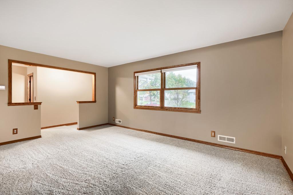 View of Residential at 10440 Zion Street, Coon Rapids MN 55433, Coon Rapids (9 of 44) - Mike Wilen | Minnesota Team Real Estate