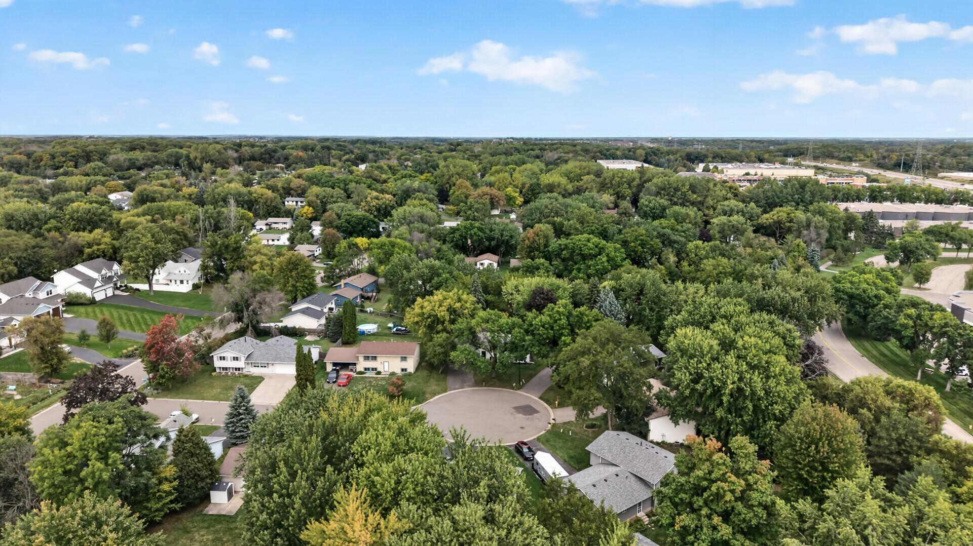 View of Residential at 14010 38th Avenue, Plymouth MN 55447, Plymouth (33 of 42) - Mike Wilen | Minnesota Team Real Estate