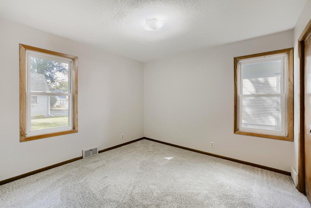 View of Residential at 641 8th Avenue, South Saint Paul MN 55075, South Saint Paul (17 of 34) - Mike Wilen | Minnesota Team Real Estate