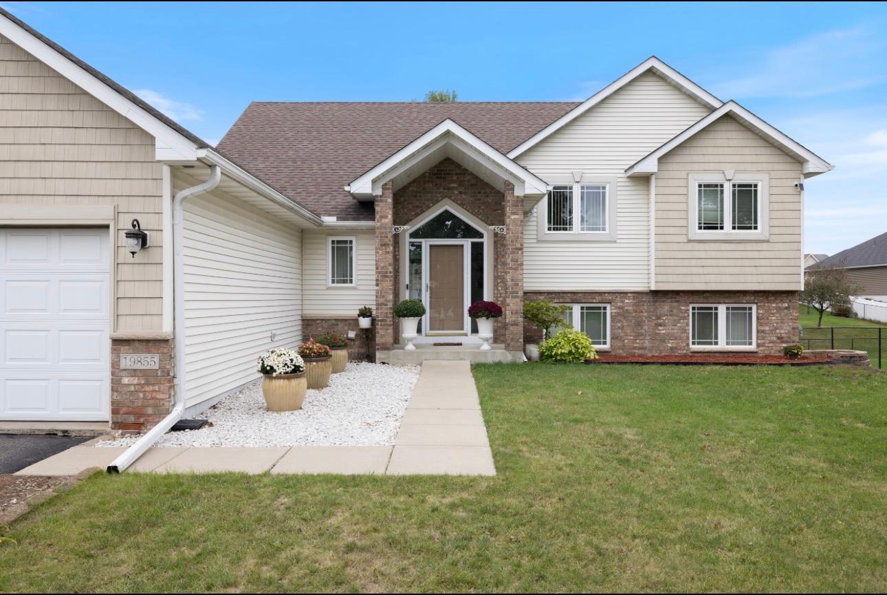 View of Single Family at 19855 Burlington Path, Farmington - Mike Wilen | Minnesota Team Real Estate