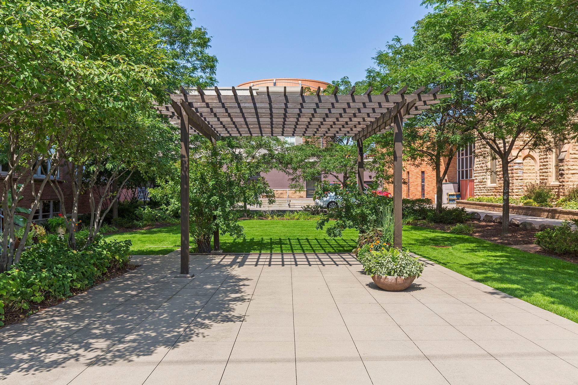 View of Residential at 225 9th Street #306, Saint Paul MN 55101, Saint Paul (33 of 35) - Mike Wilen | Minnesota Team Real Estate