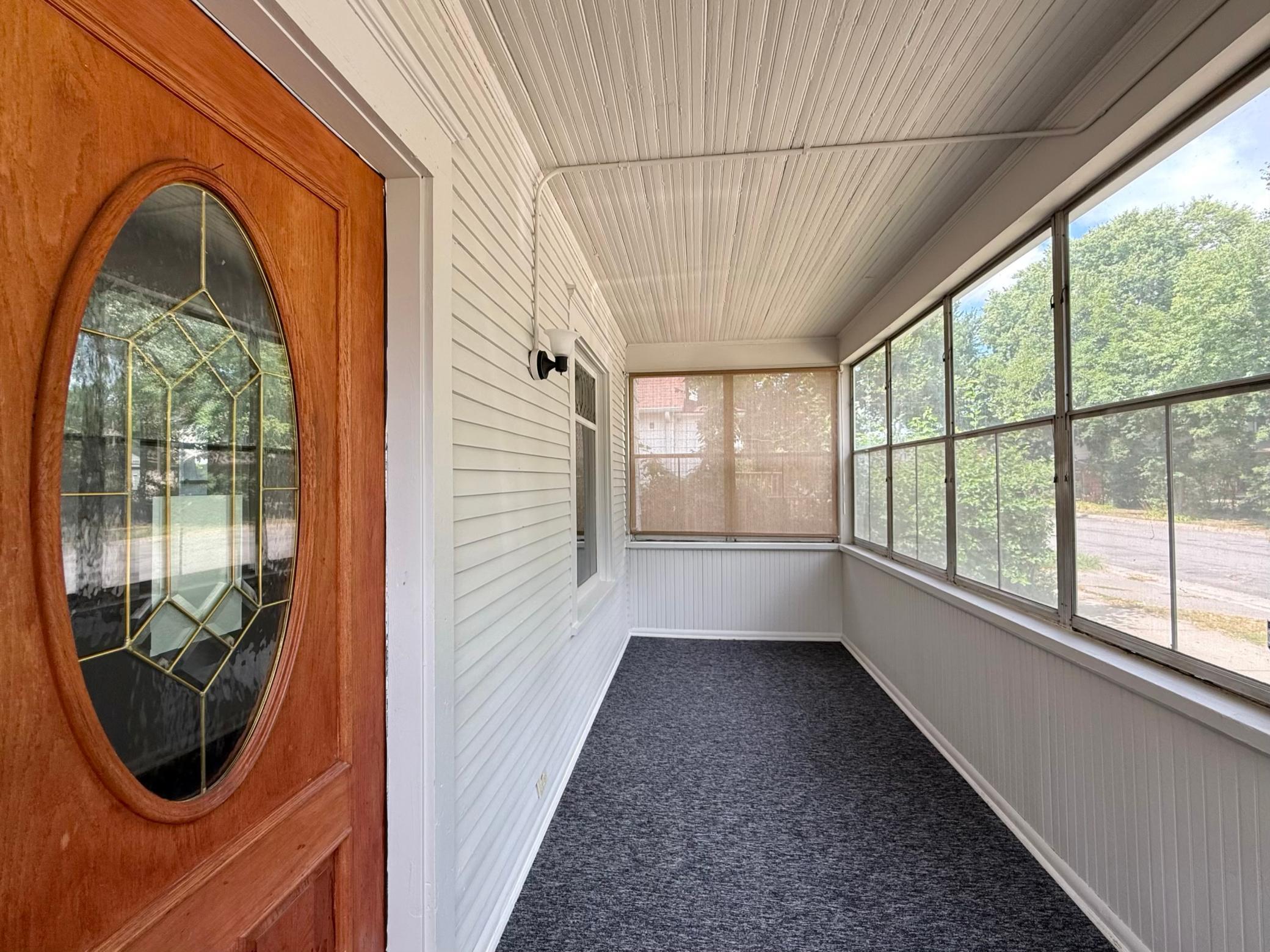 View of Residential at 324 Topping Street, Saint Paul MN 55117, Saint Paul (19 of 23) - Mike Wilen | Minnesota Team Real Estate