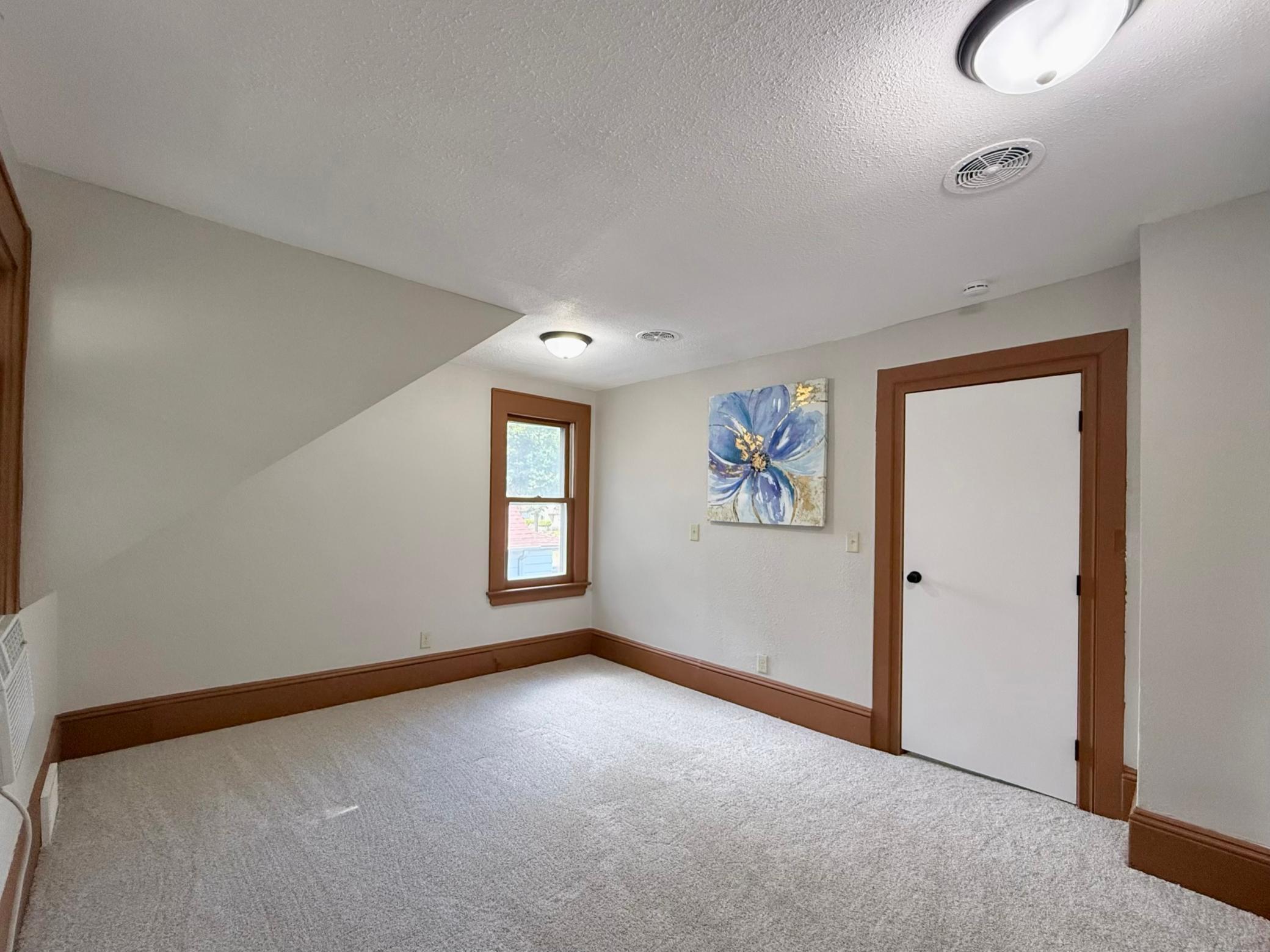 View of Residential at 324 Topping Street, Saint Paul MN 55117, Saint Paul (13 of 23) - Mike Wilen | Minnesota Team Real Estate
