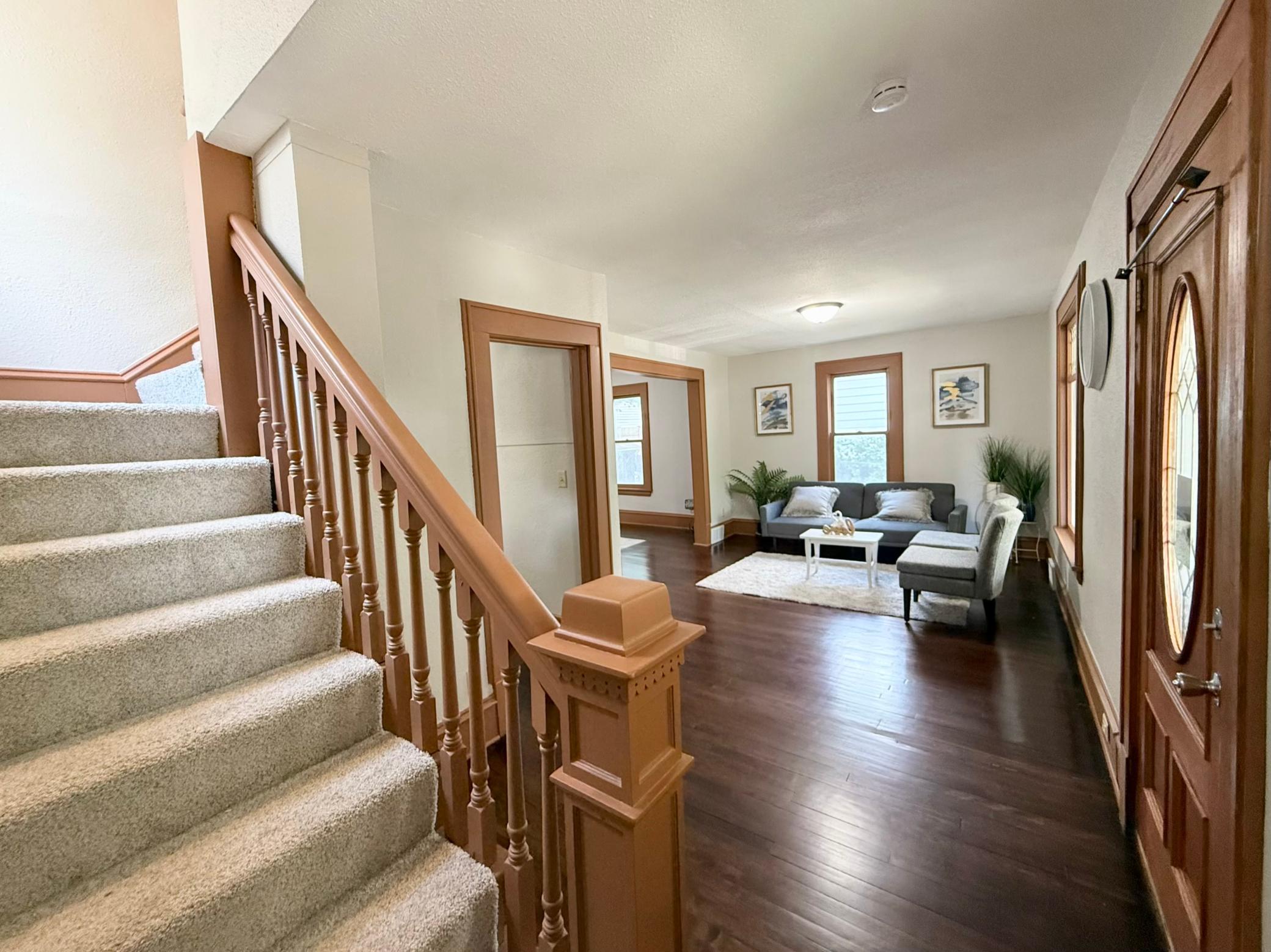 View of Residential at 324 Topping Street, Saint Paul MN 55117, Saint Paul (5 of 23) - Mike Wilen | Minnesota Team Real Estate