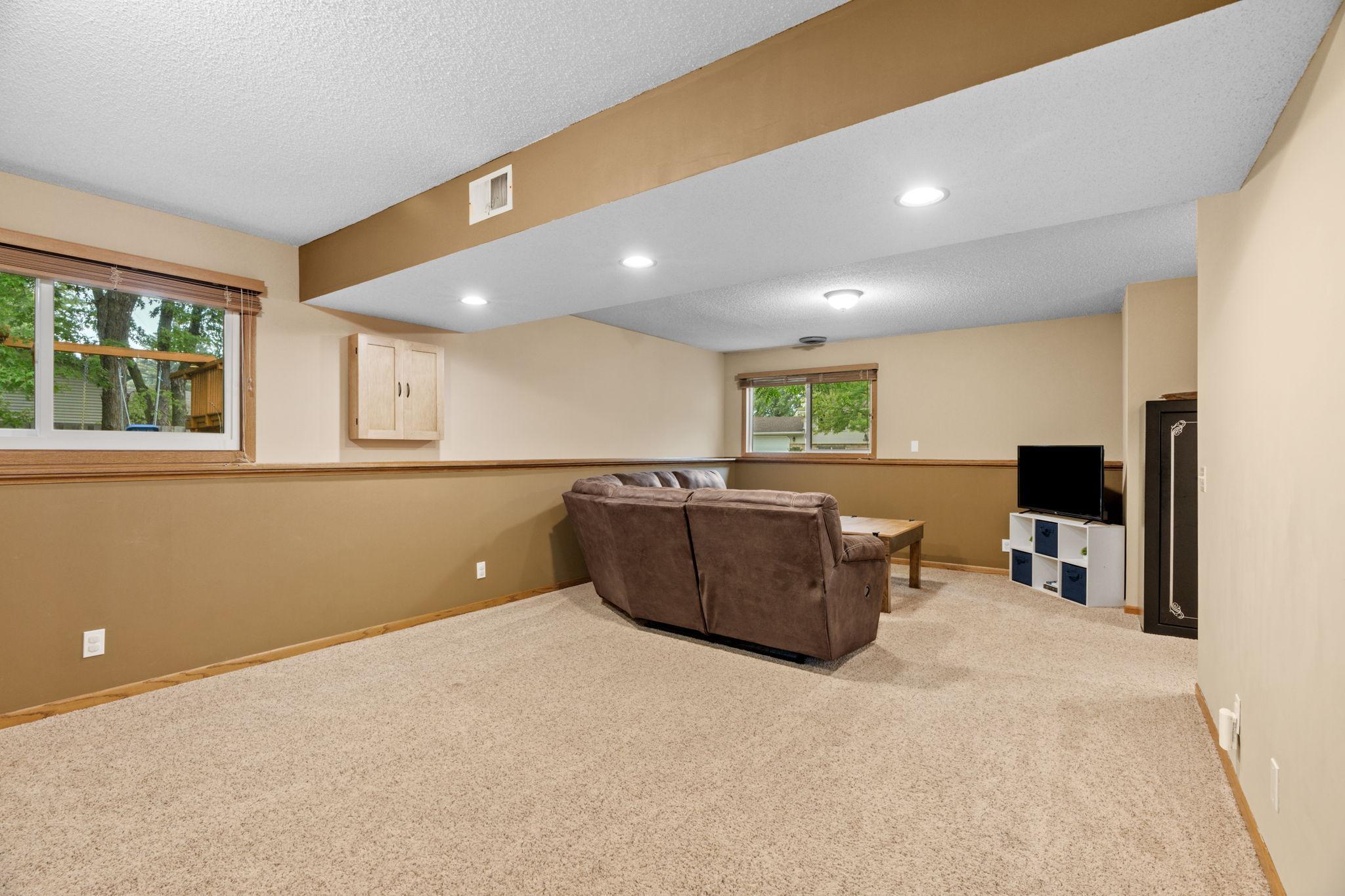 View of Residential at 9612 Union Terrace Lane, Maple Grove MN 55369, Maple Grove (23 of 27) - Mike Wilen | Minnesota Team Real Estate