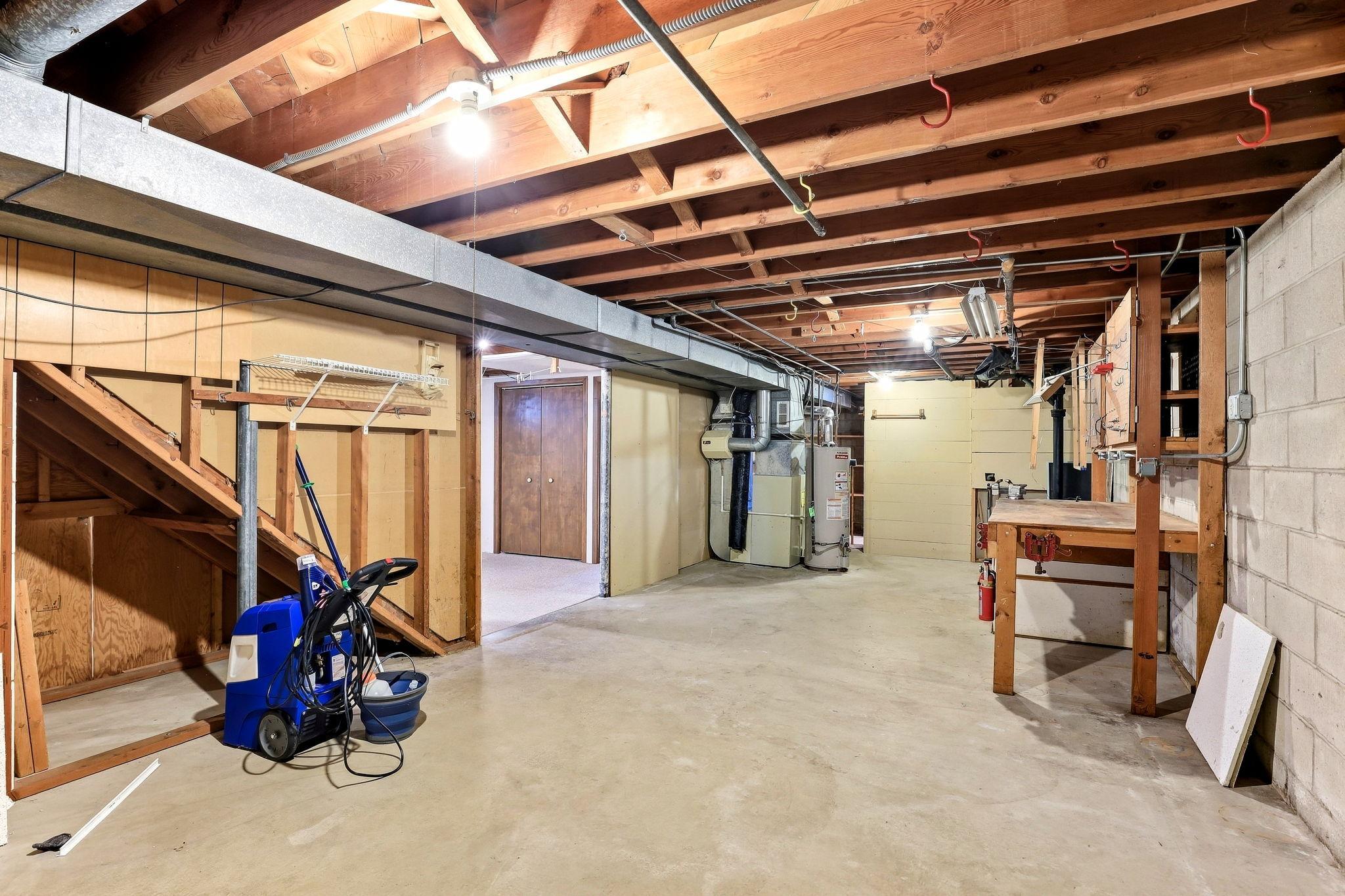 View of Residential at 3988 Wisconsin Avenue, New Hope MN 55427, New Hope (29 of 40) - Mike Wilen | Minnesota Team Real Estate
