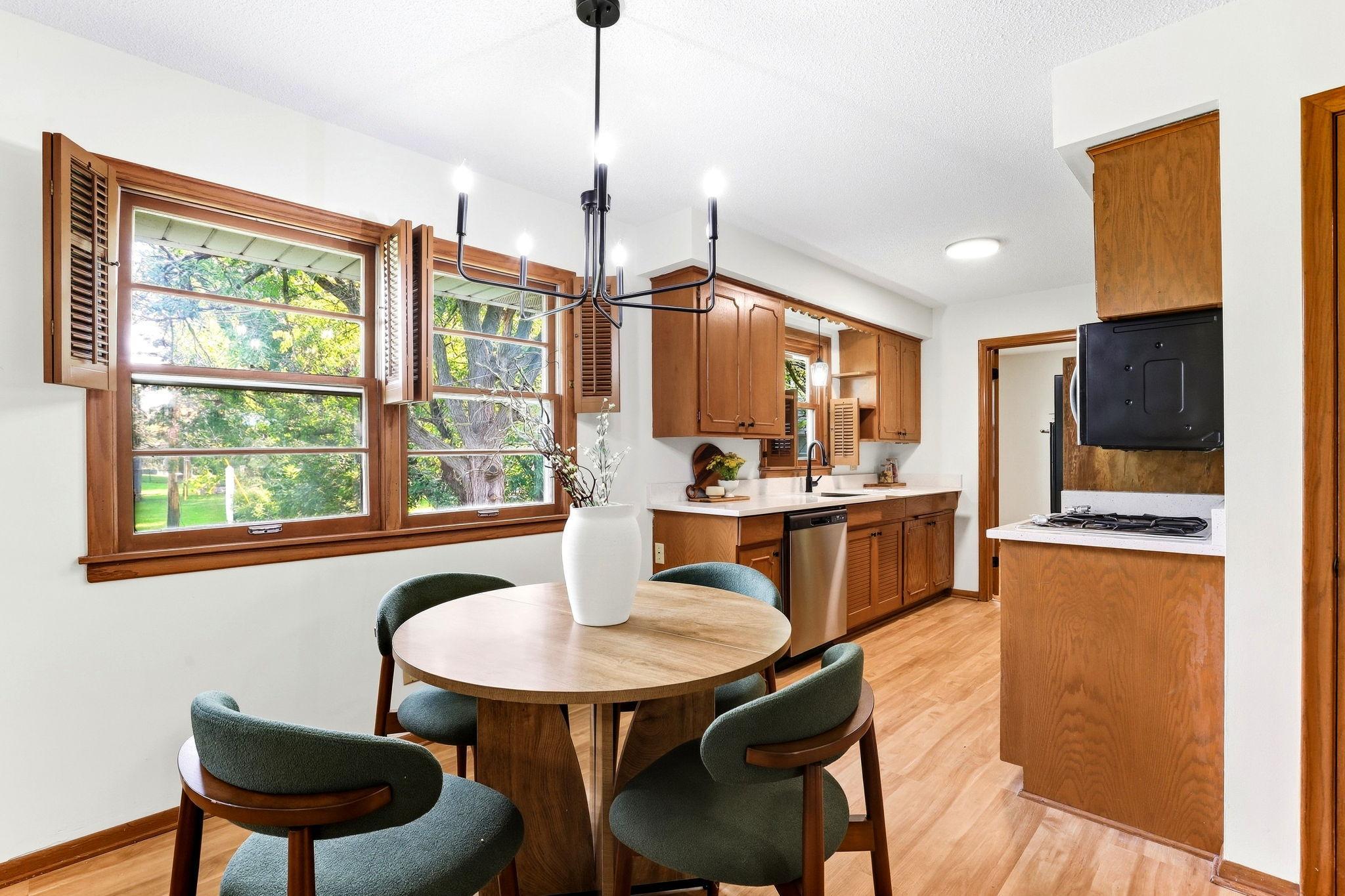 View of Residential at 3988 Wisconsin Avenue, New Hope MN 55427, New Hope (9 of 40) - Mike Wilen | Minnesota Team Real Estate
