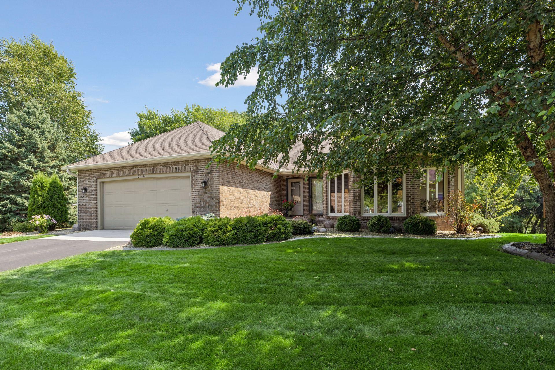 View of Residential at 314 Wedgewood Drive, Mahtomedi MN 55115, Mahtomedi (7 of 61) - Mike Wilen | Minnesota Team Real Estate